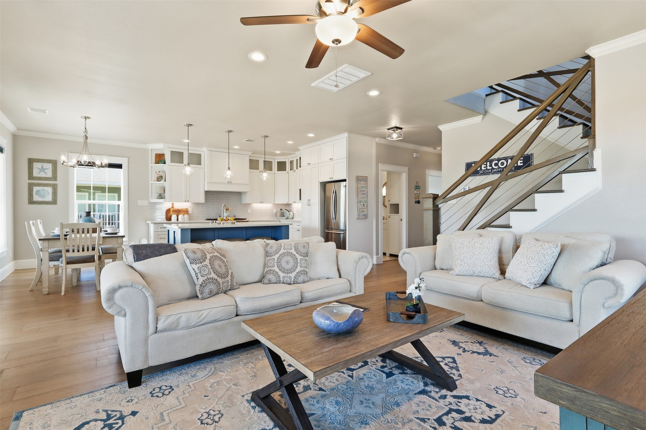 4027 Silver Reef Court Property Photo 6
