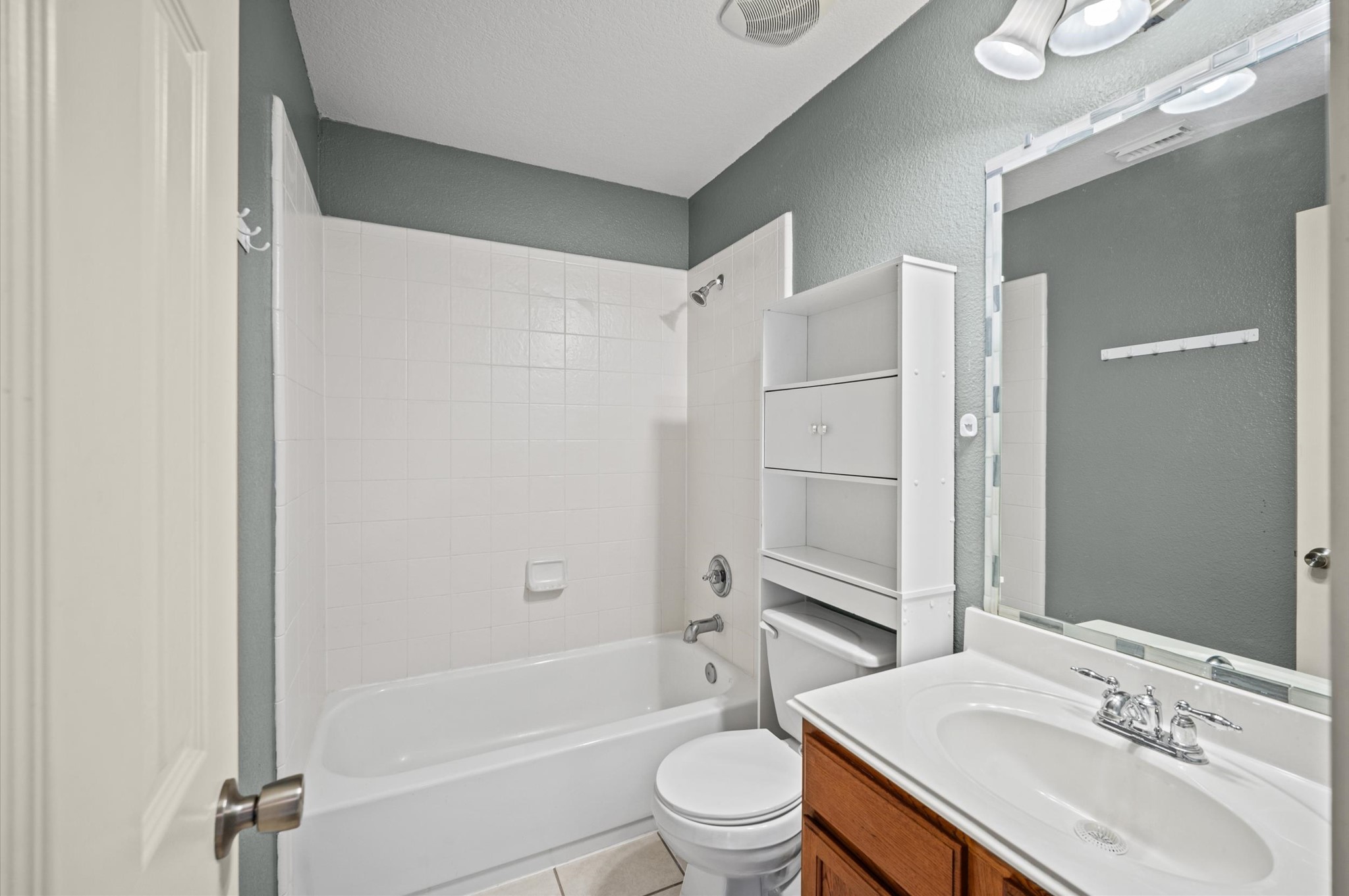 15726 Flagstone Walk Way Property Photo 25