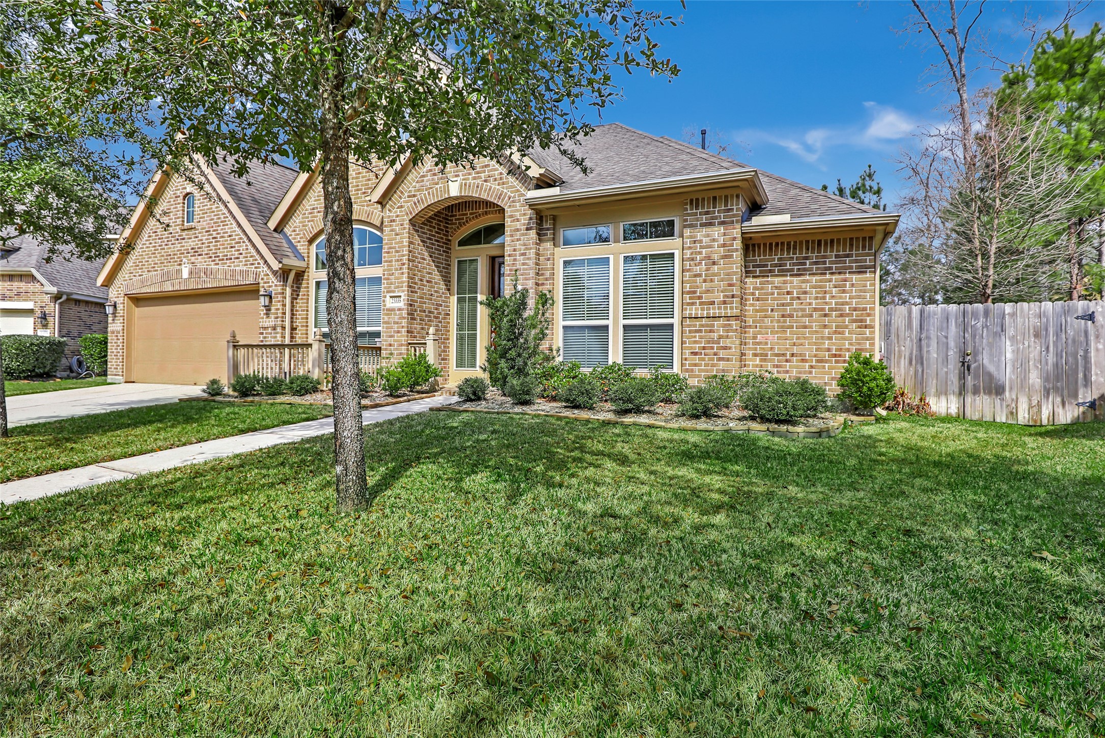 23335 Robinson Pond Drive Property Photo