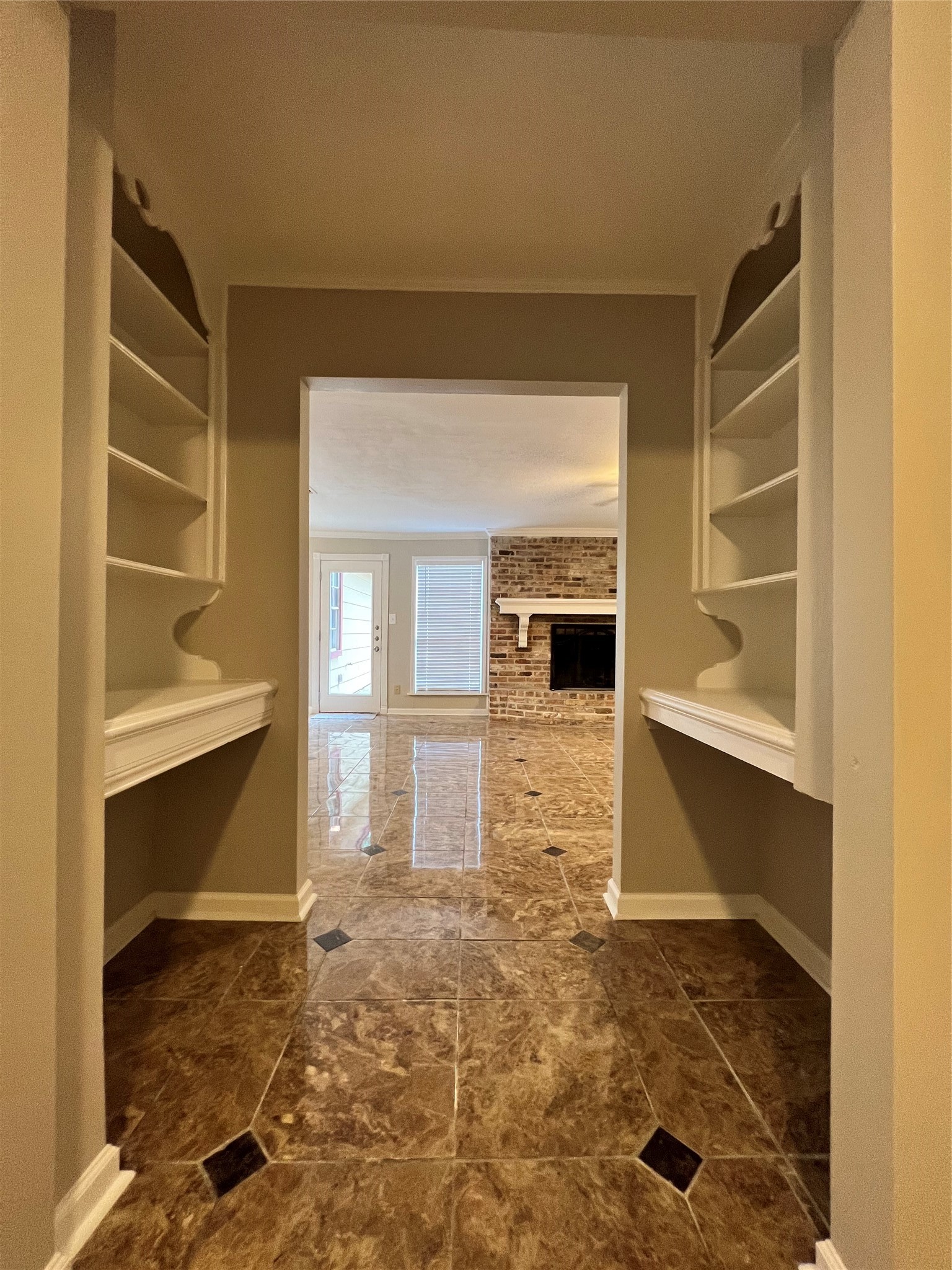 1506 Castlerock Drive Property Photo 9
