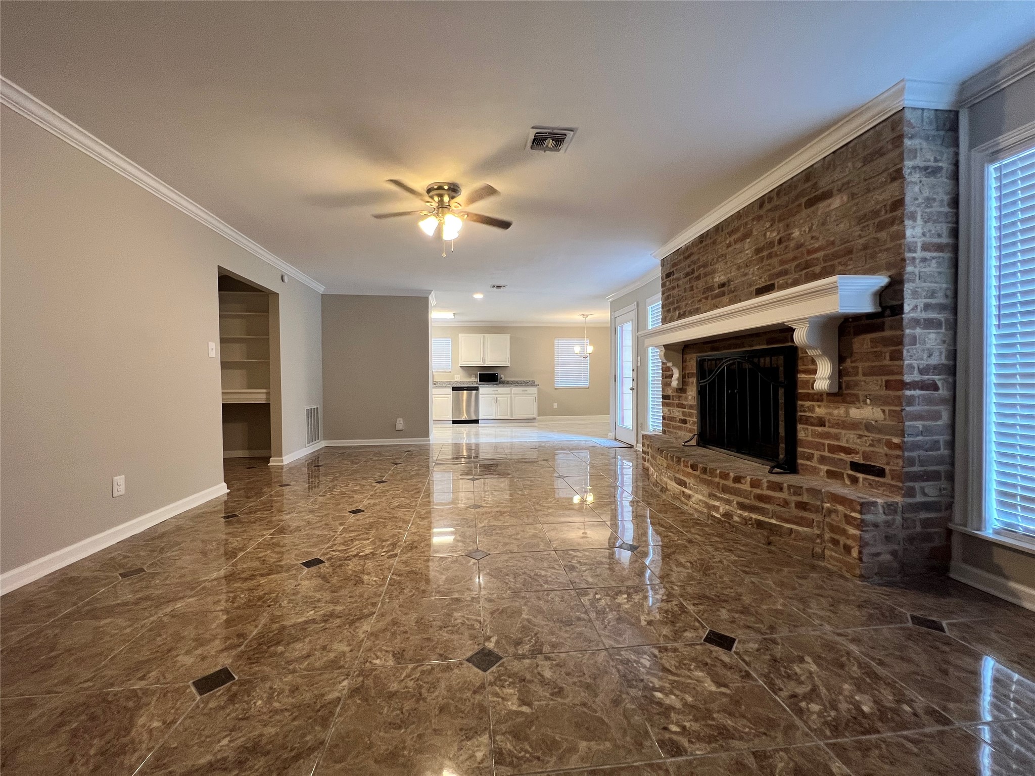 1506 Castlerock Drive Property Photo 13