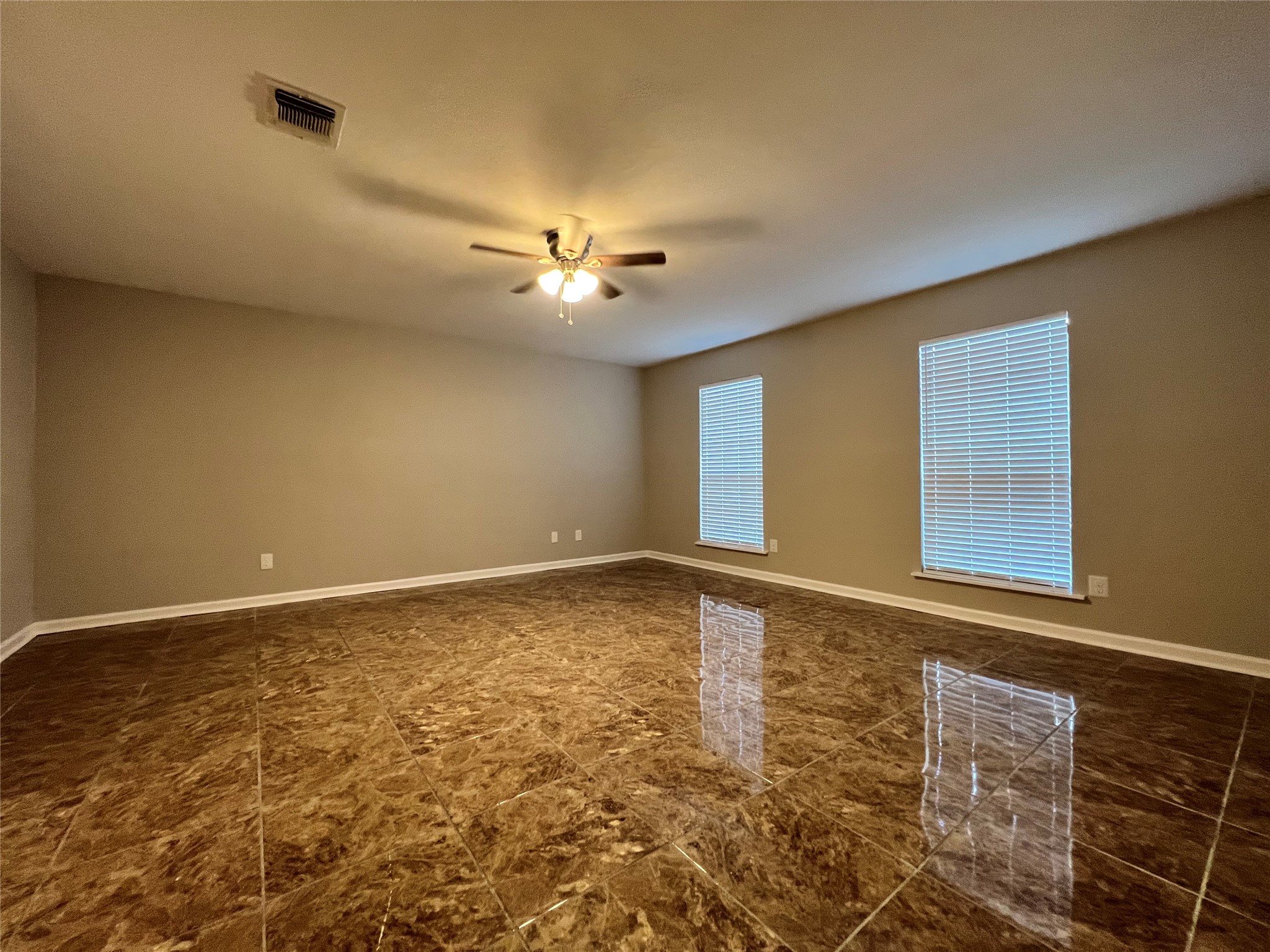 1506 Castlerock Drive Property Photo 19