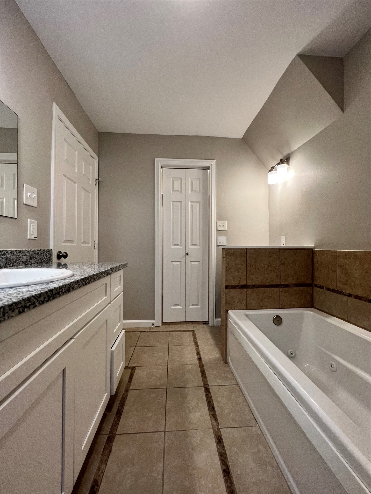 1506 Castlerock Drive Property Photo 24
