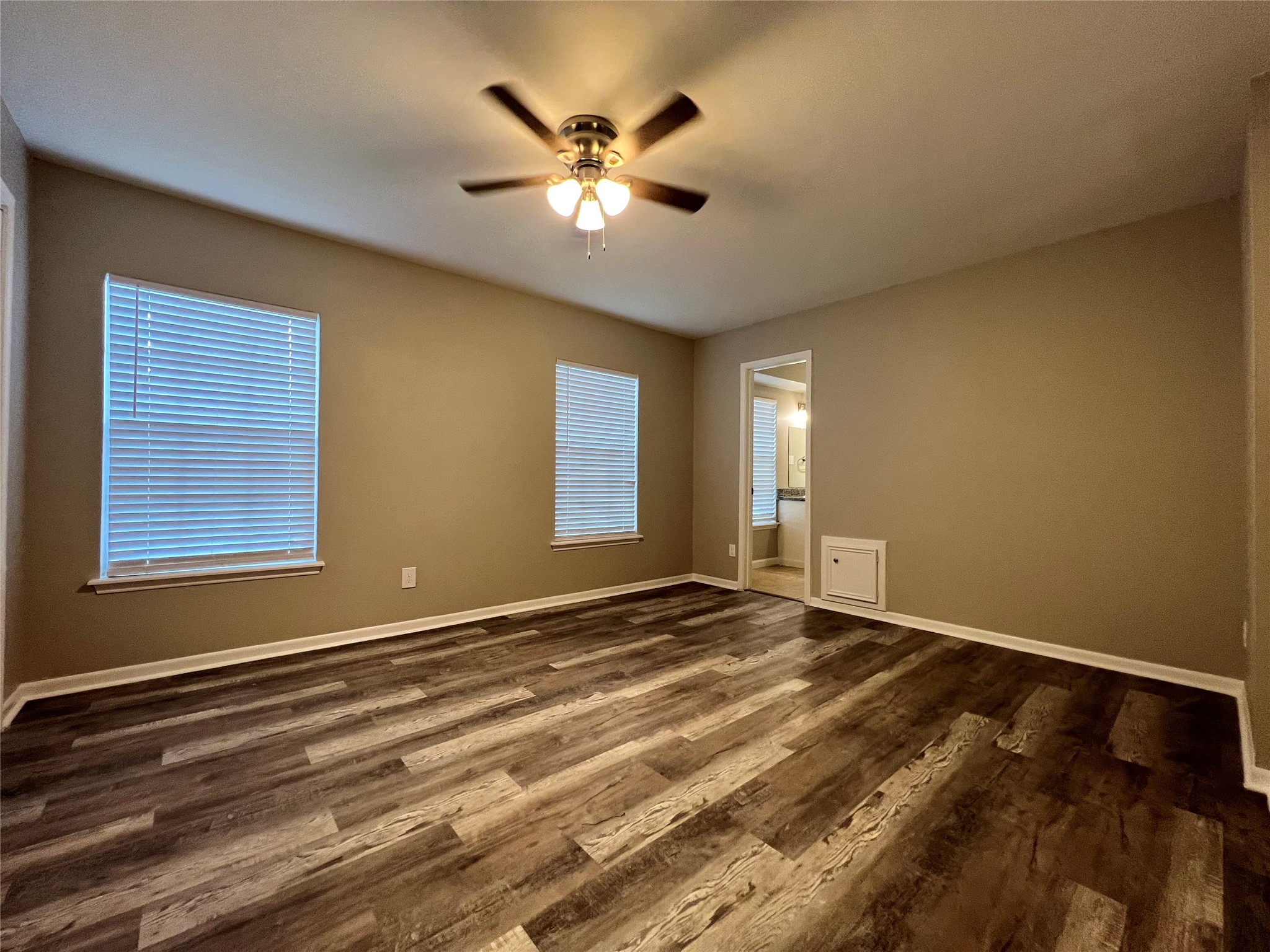 1506 Castlerock Drive Property Photo 30