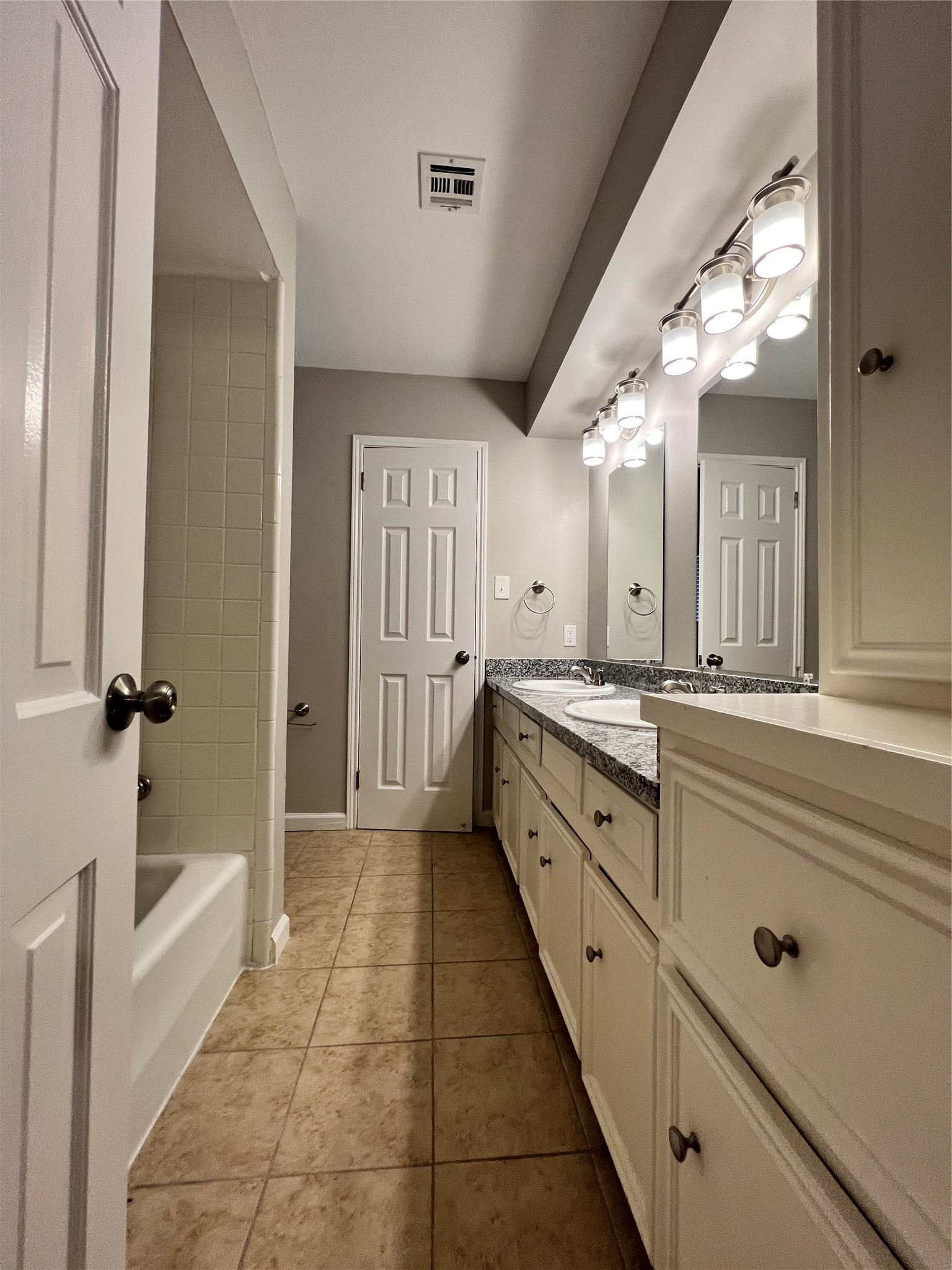 1506 Castlerock Drive Property Photo 38