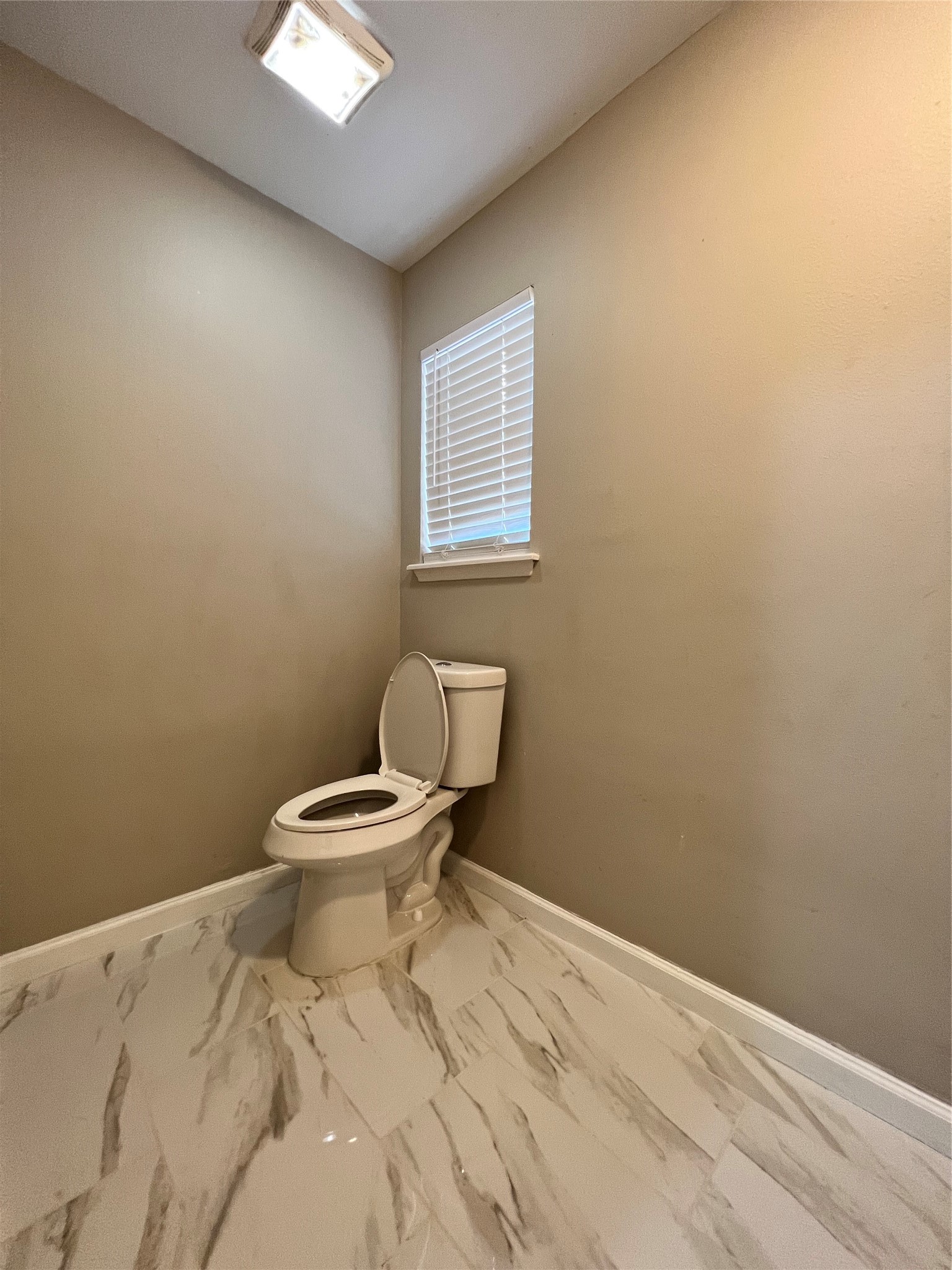 1506 Castlerock Drive Property Photo 45