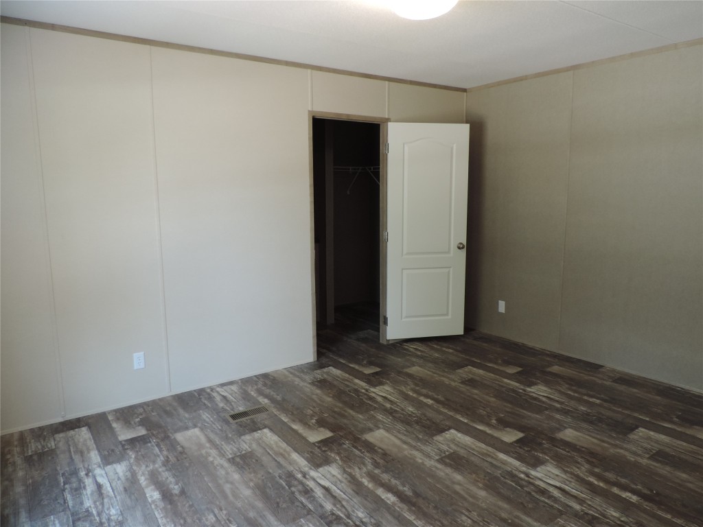 1668 Fm-2518 77 Property Photo 3