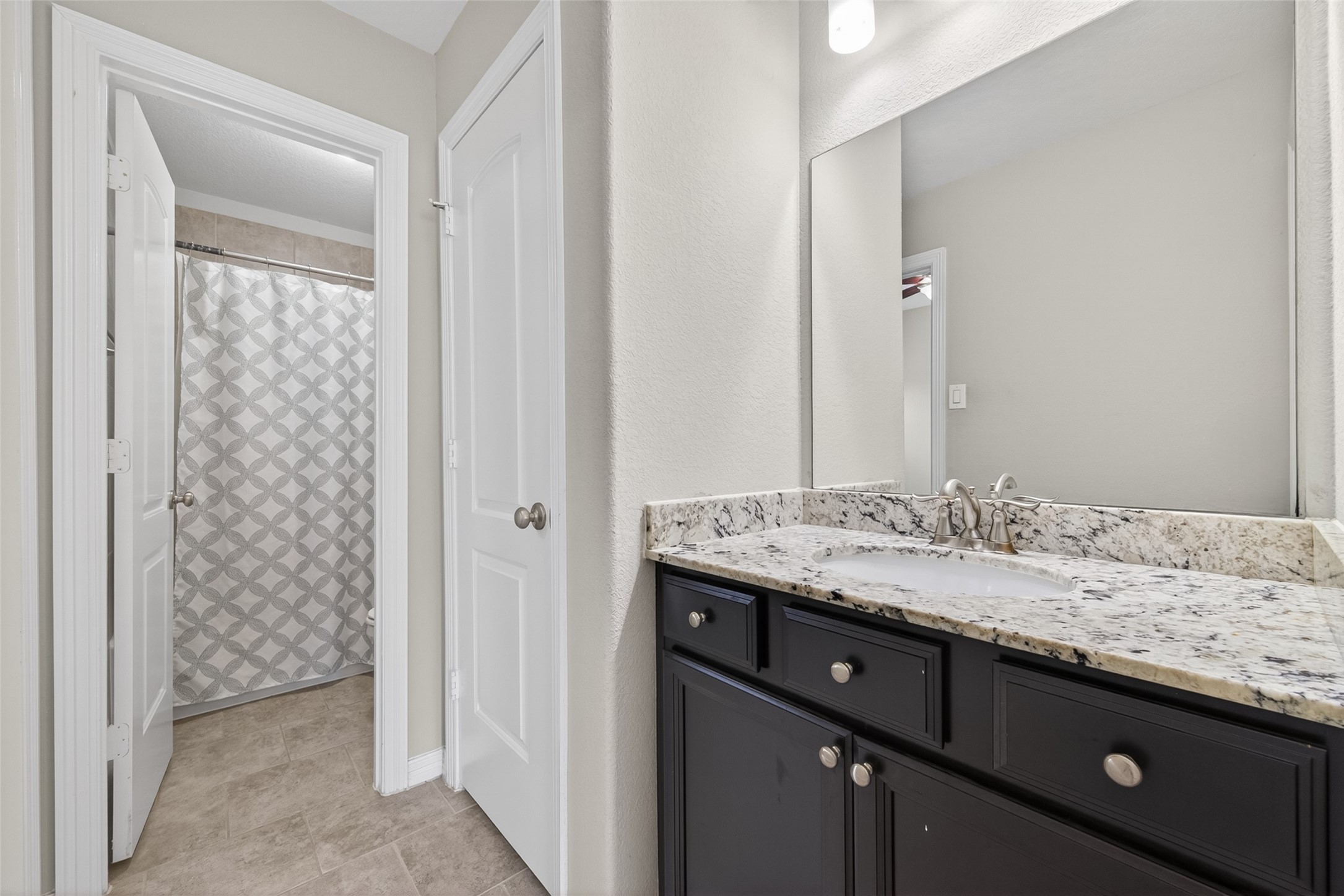 4114 Dover Harbor Lane Property Photo 24