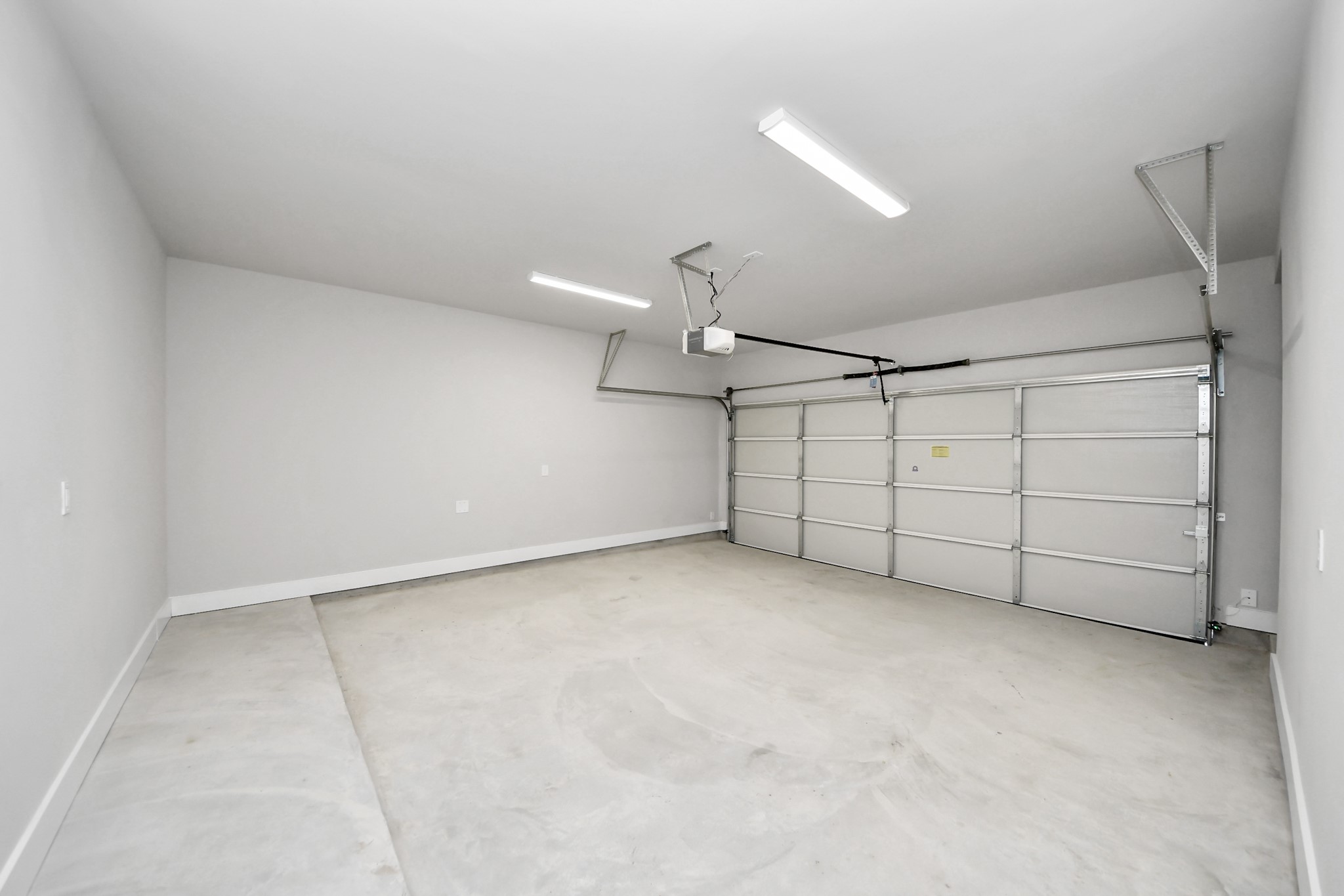 1104 Mansfield Street E Property Photo 37