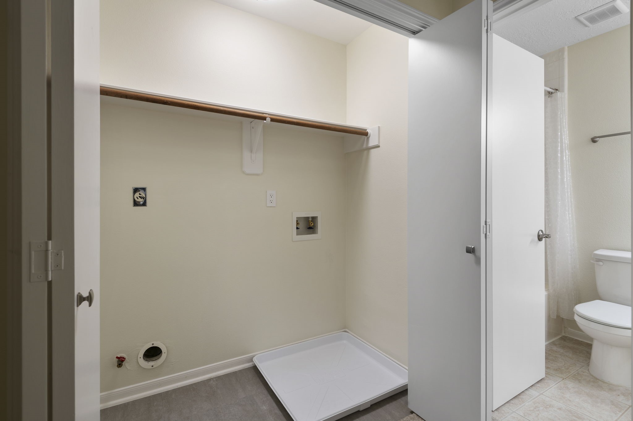 13 E Willowwood Court Property Photo 18