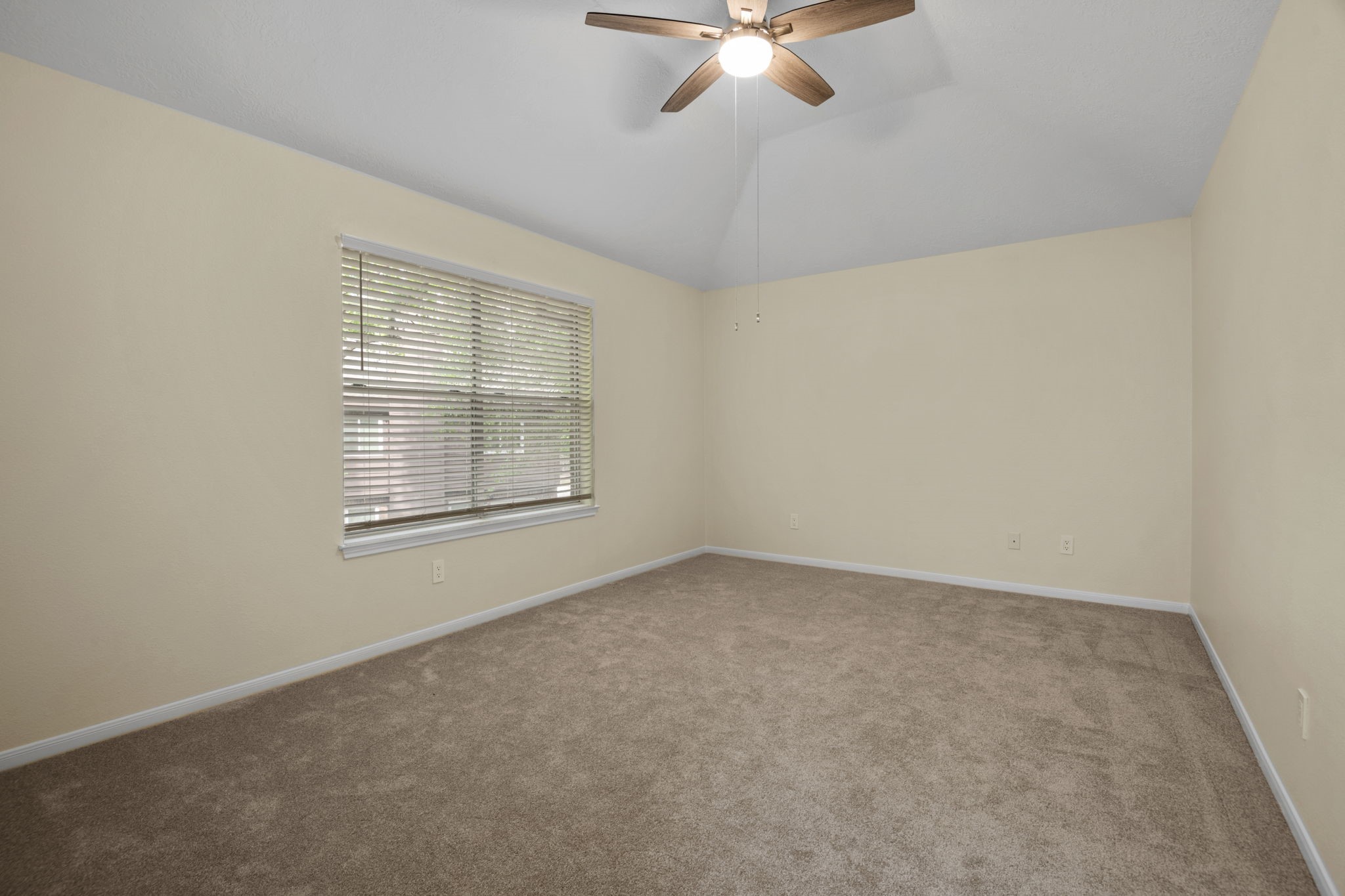 13 E Willowwood Court Property Photo 19