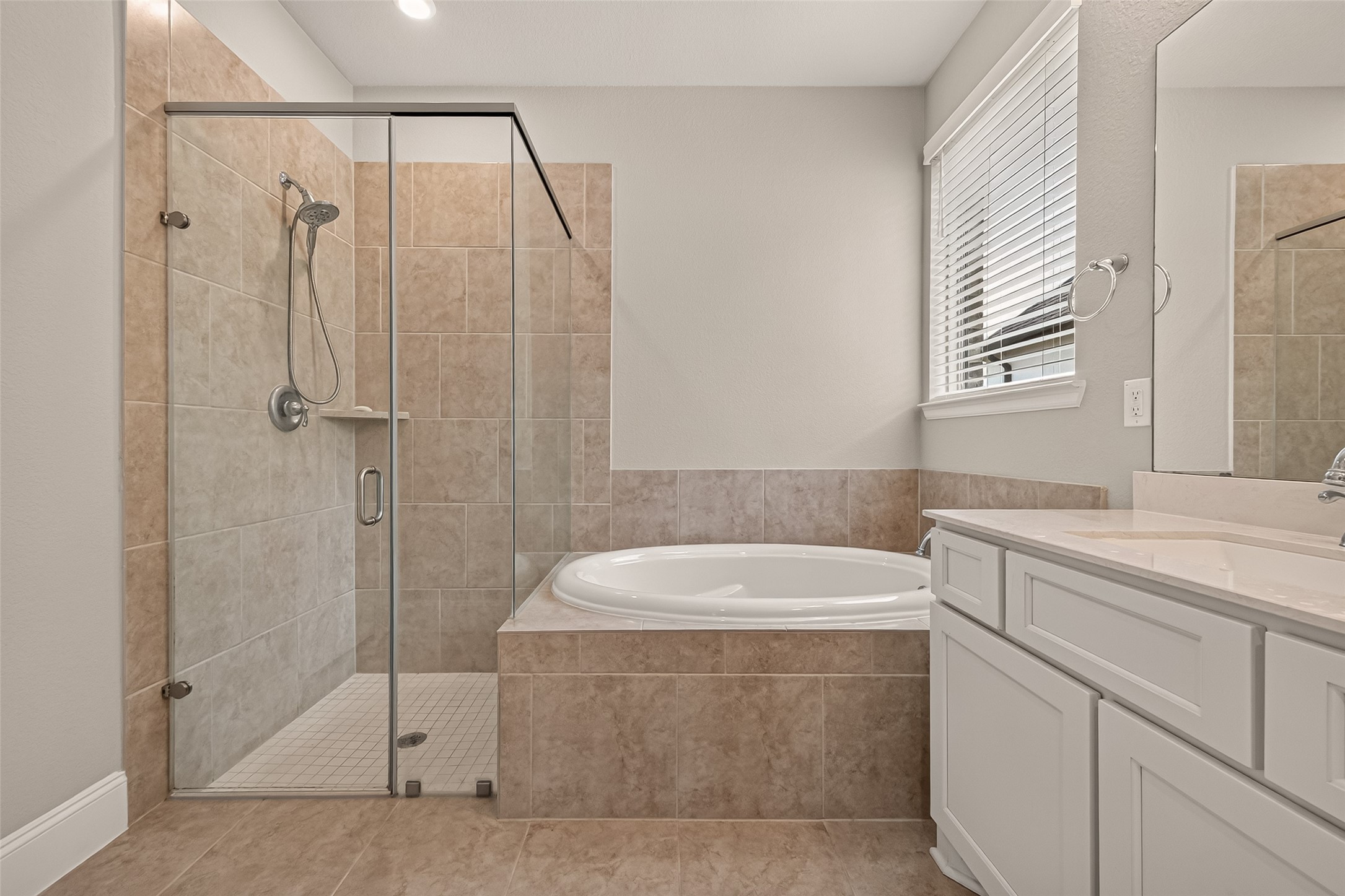 27582 Vivace Drive Property Photo 21