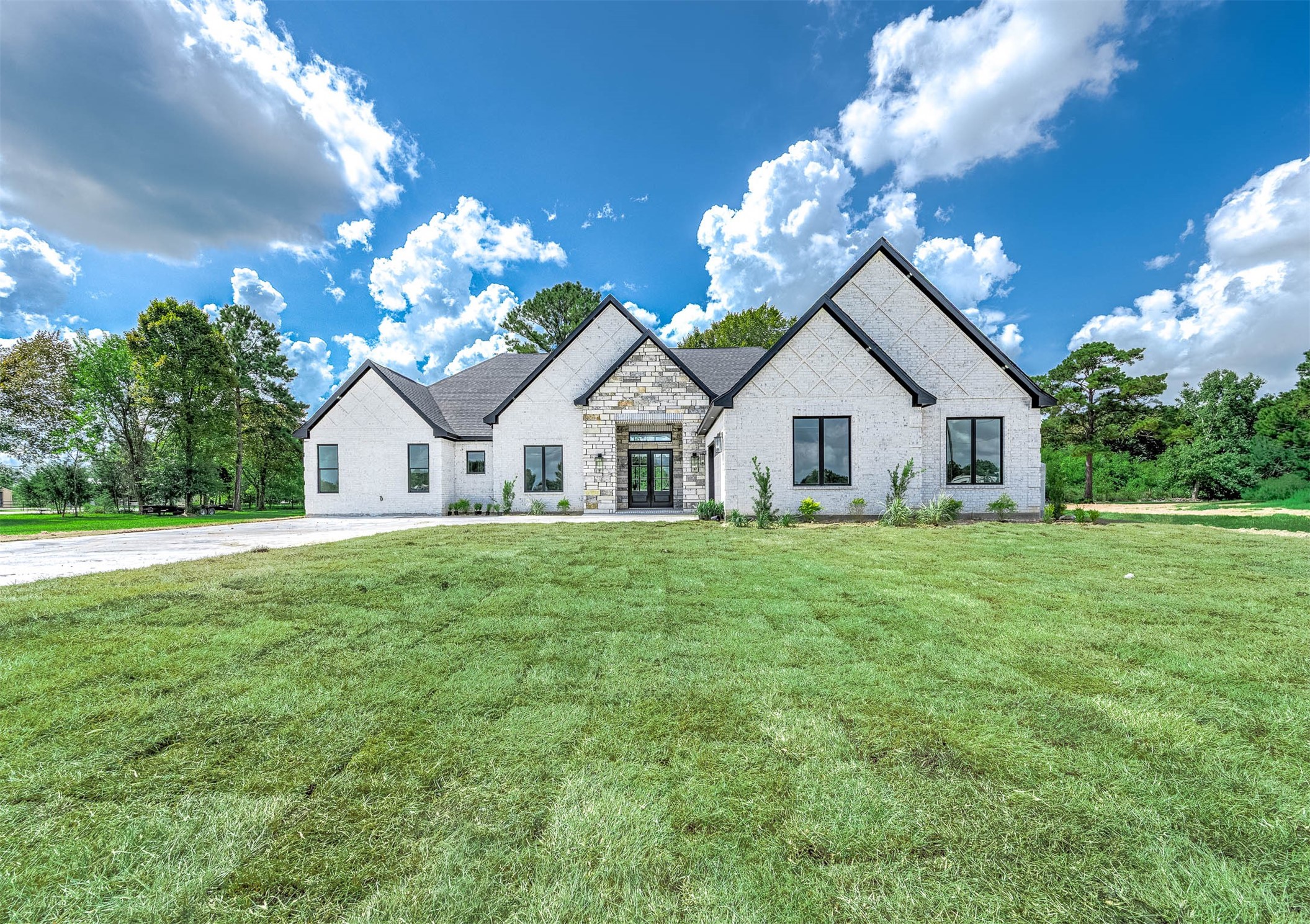 25 Private Road 6612 Property Photo
