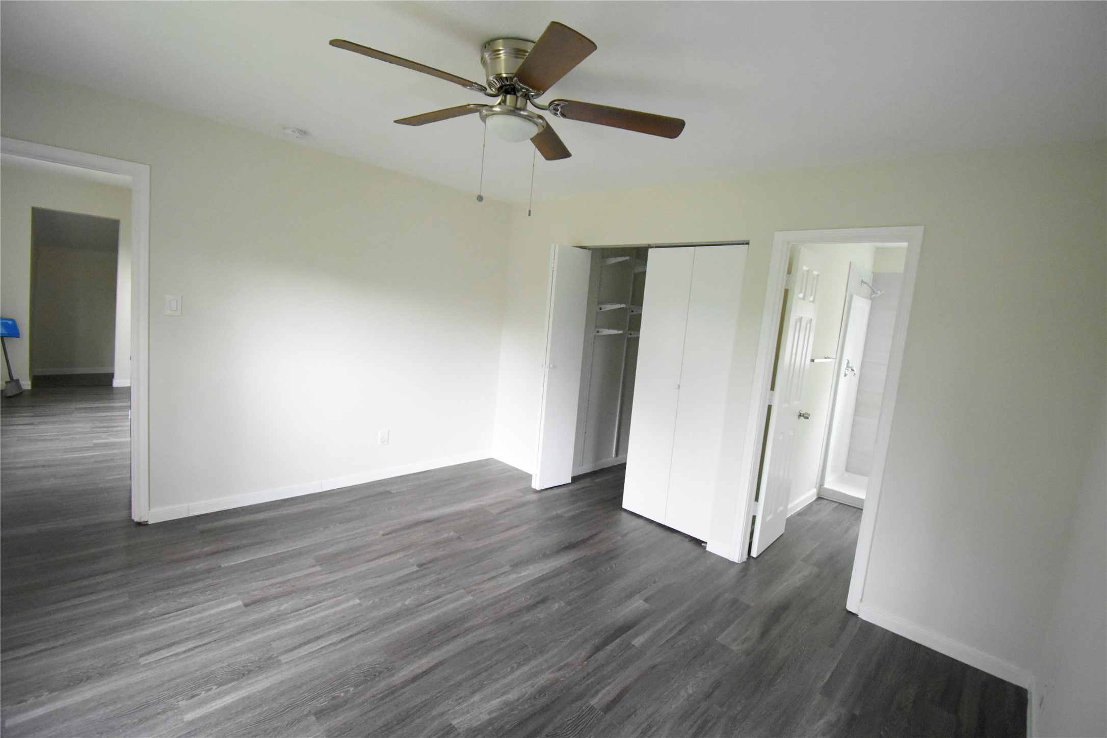 3218 Alabama Street B Property Photo 8