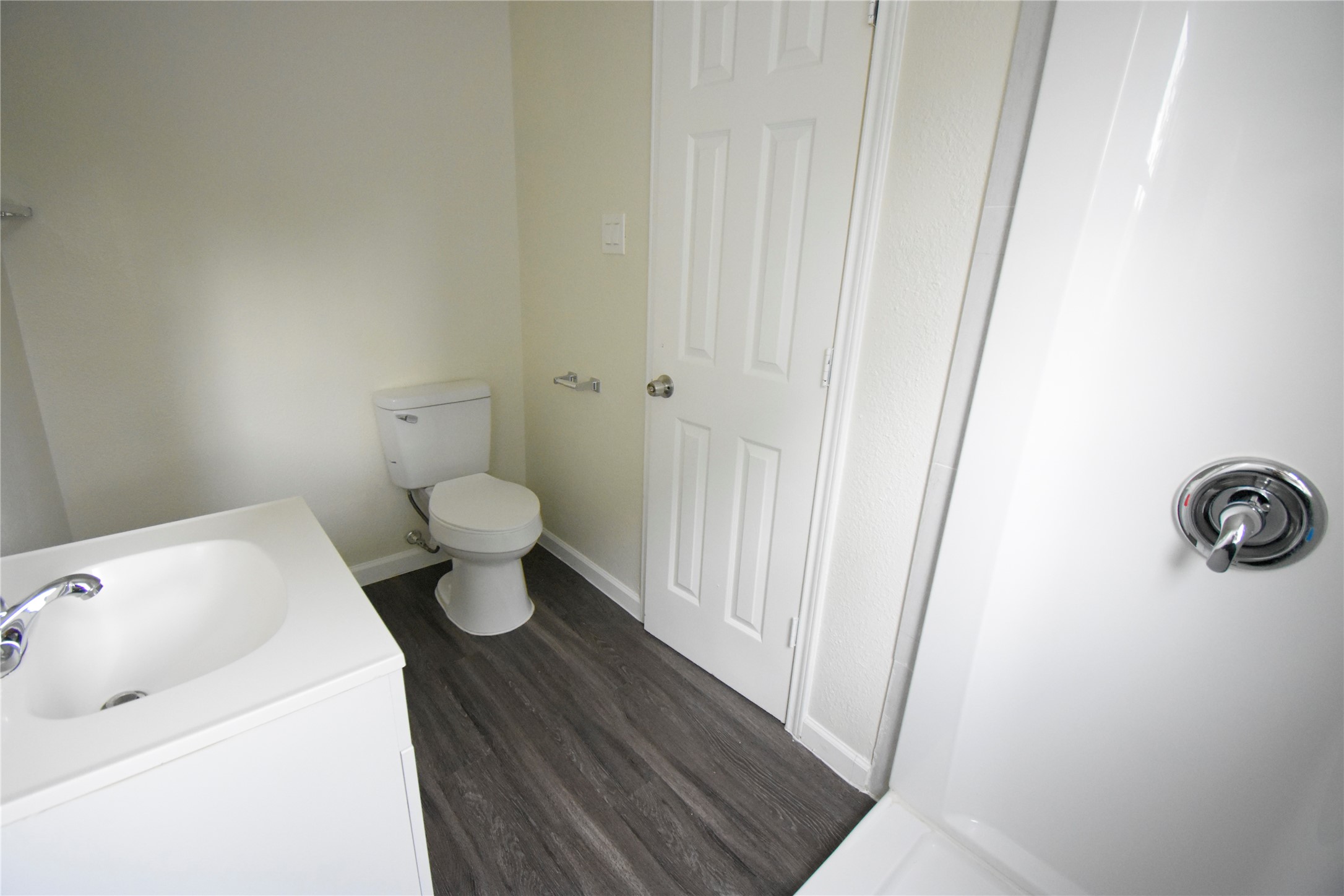 3218 Alabama Street B Property Photo 12