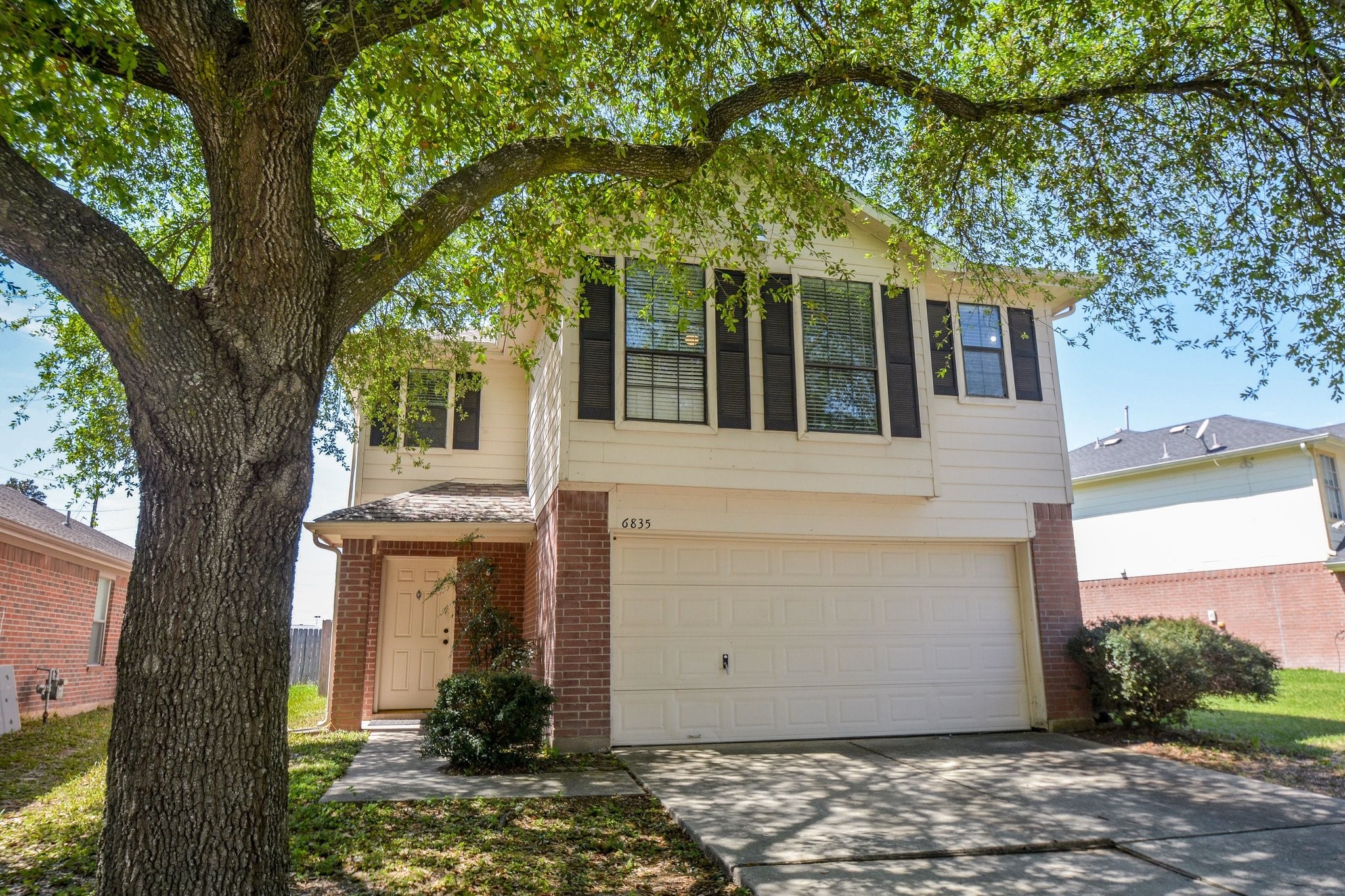 6835 Lower Arrow Dr Drive Property Photo 1