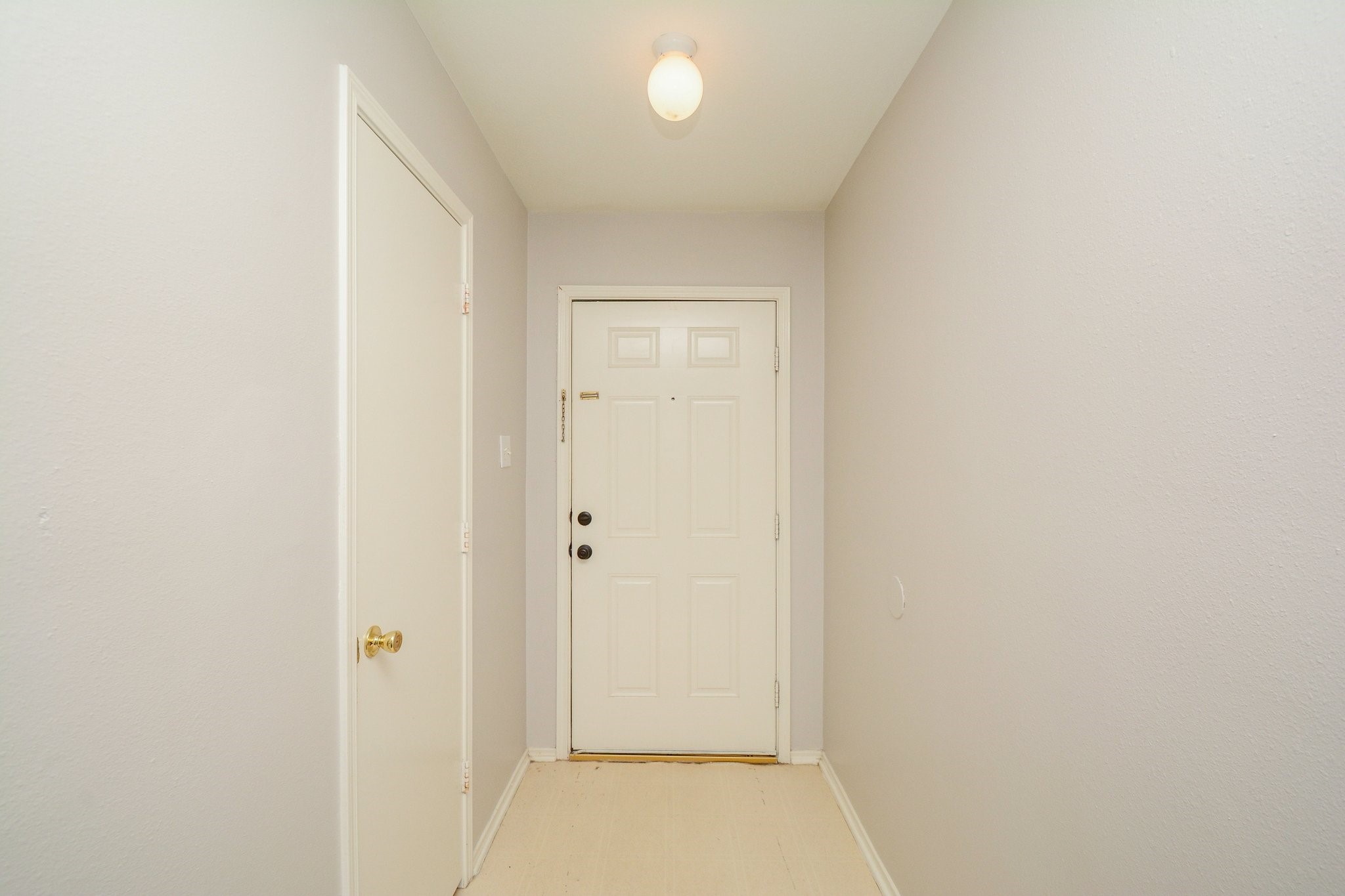 6835 Lower Arrow Dr Drive Property Photo 5