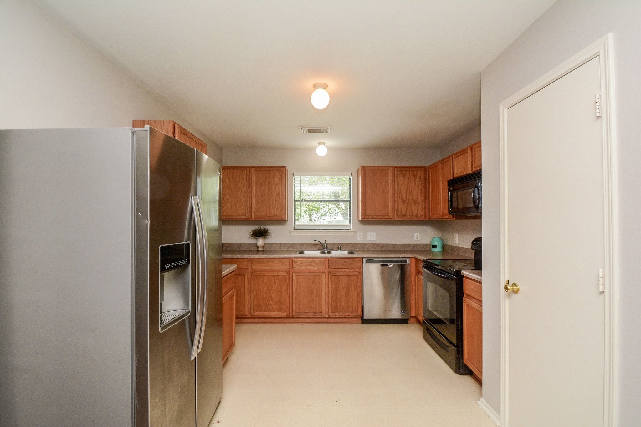 6835 Lower Arrow Dr Drive Property Photo 10