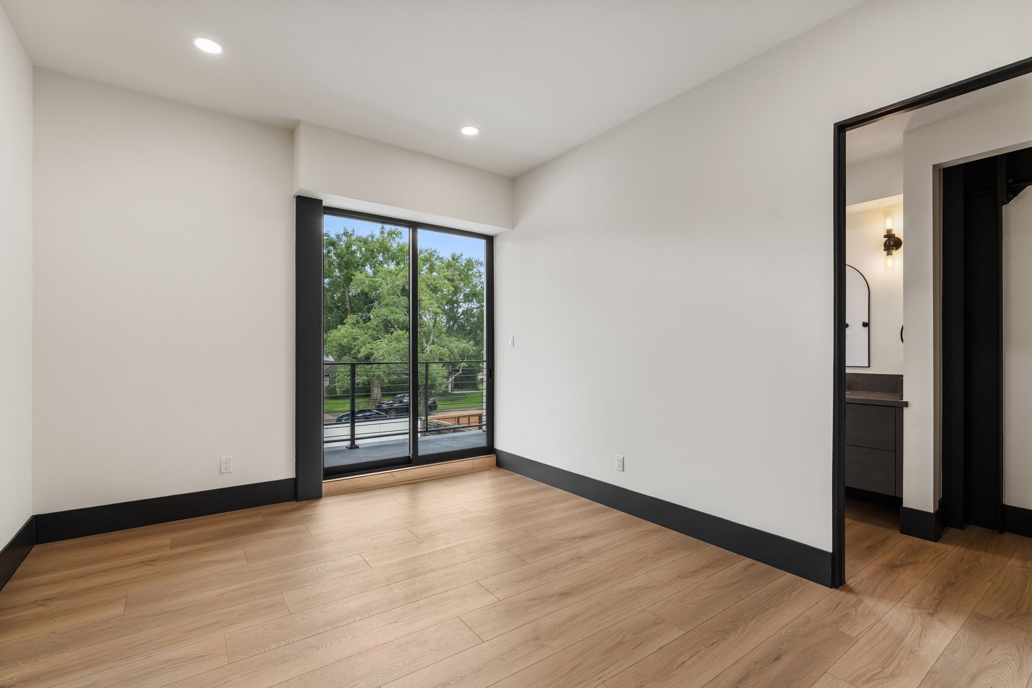 5110 Glenmeadow Drive Property Photo 30