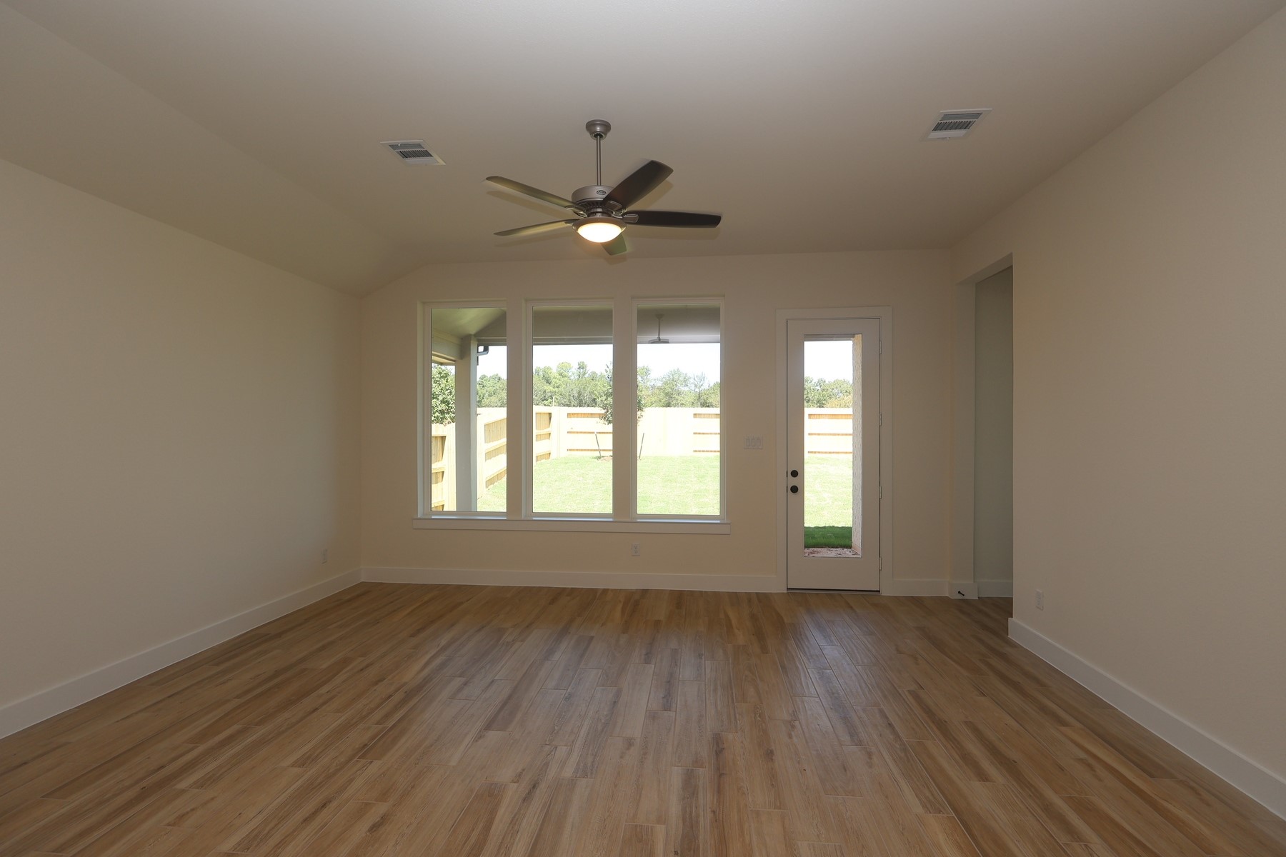 14912 Clover Meadow Lane Property Photo 5