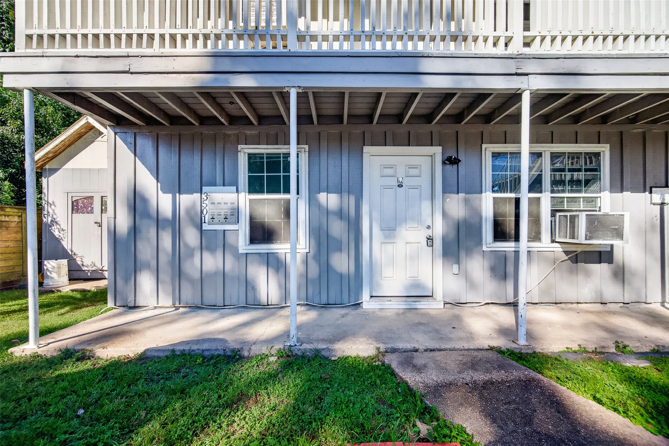 3501 Brewster 1 Property Photo 1