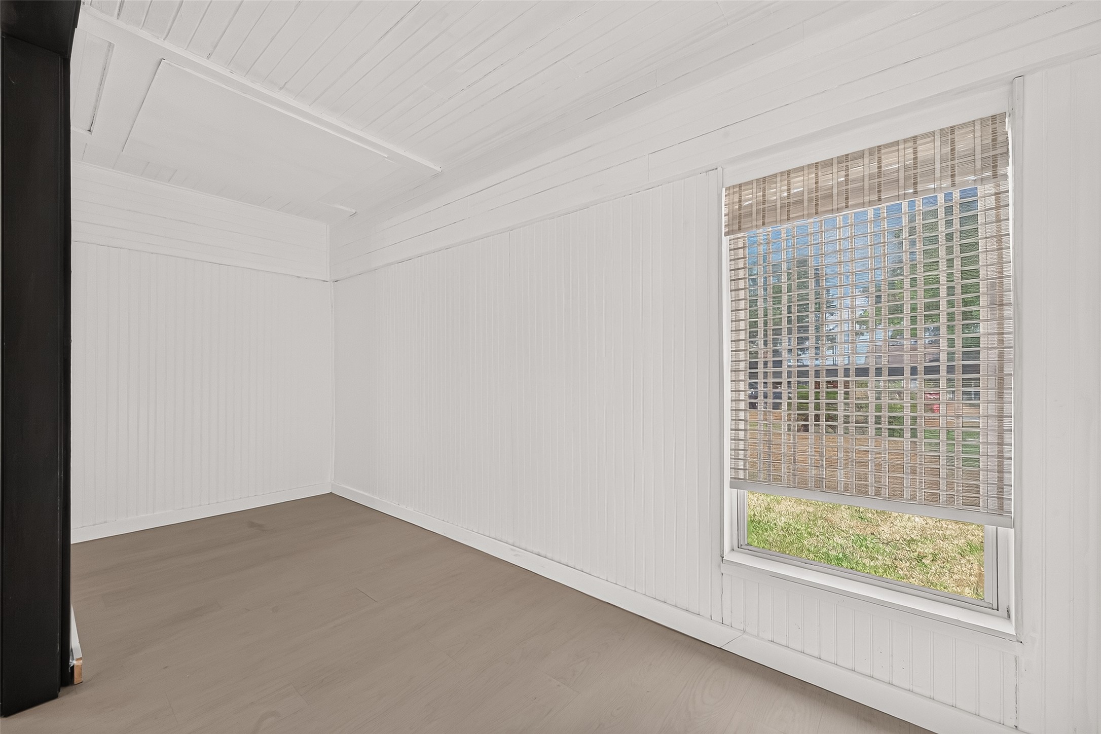 1403 N Avenue F Property Photo 5