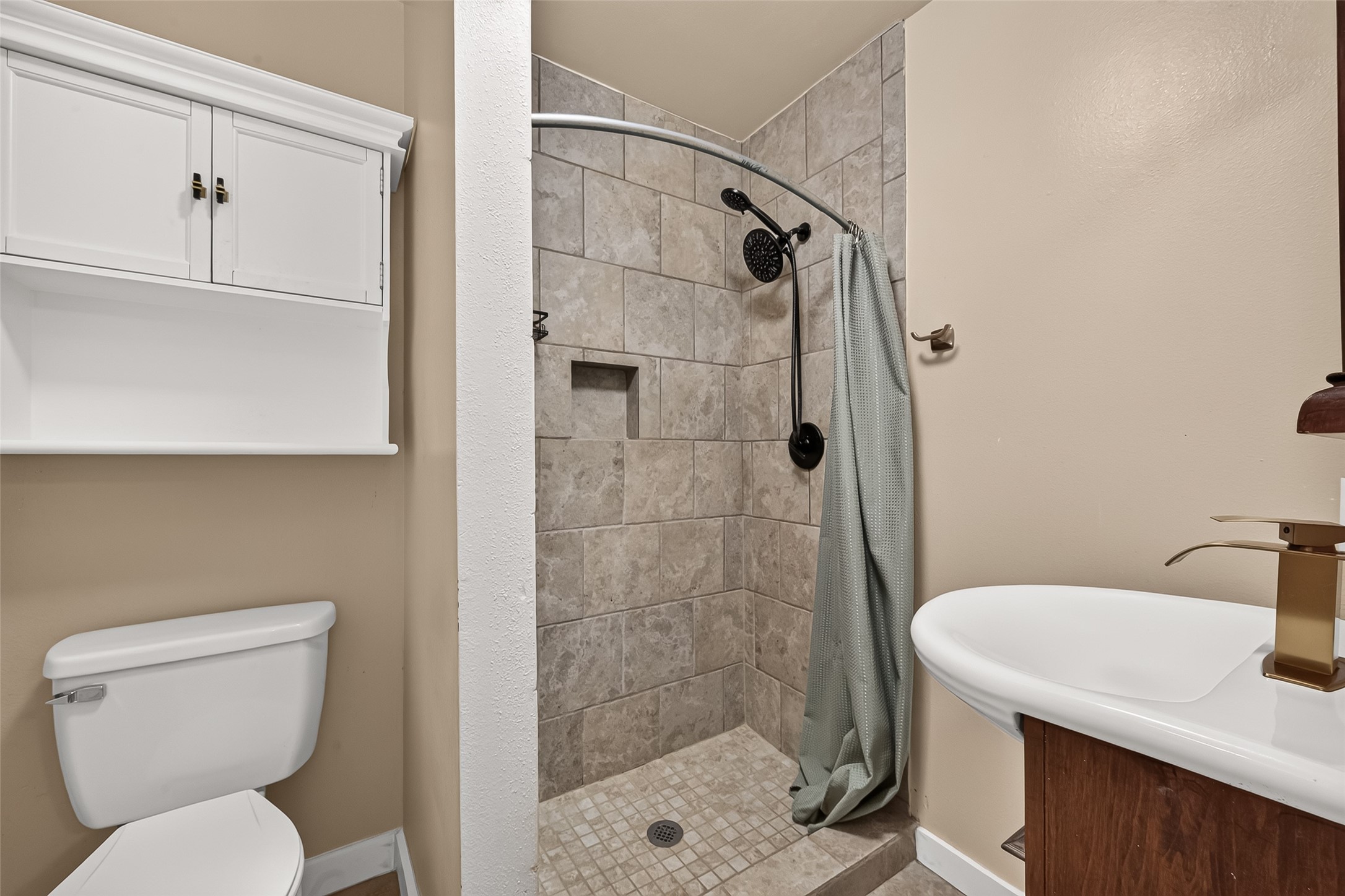 1403 N Avenue F Property Photo 15