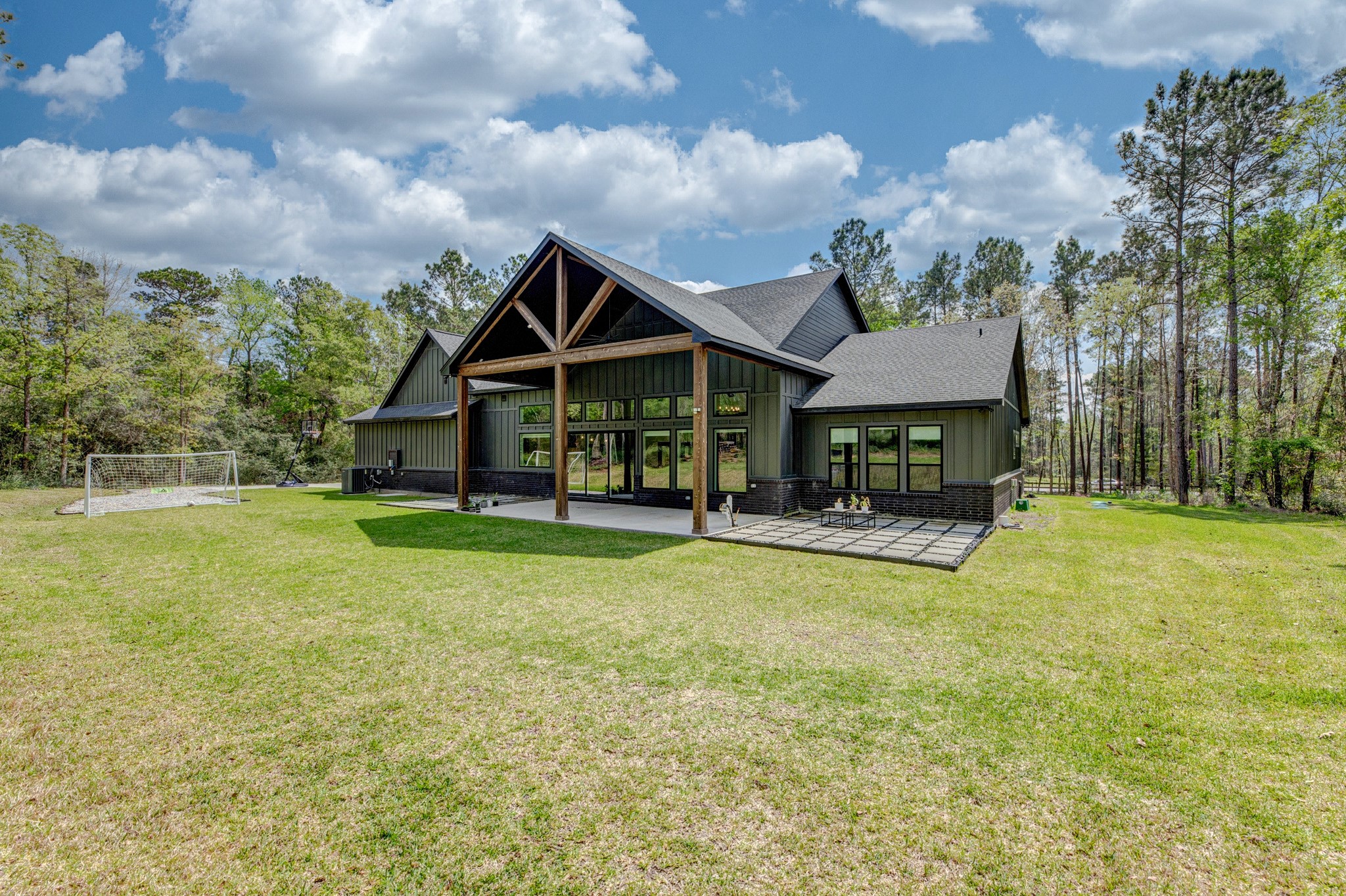 10433 Wagon Pass Trail Property Photo 44
