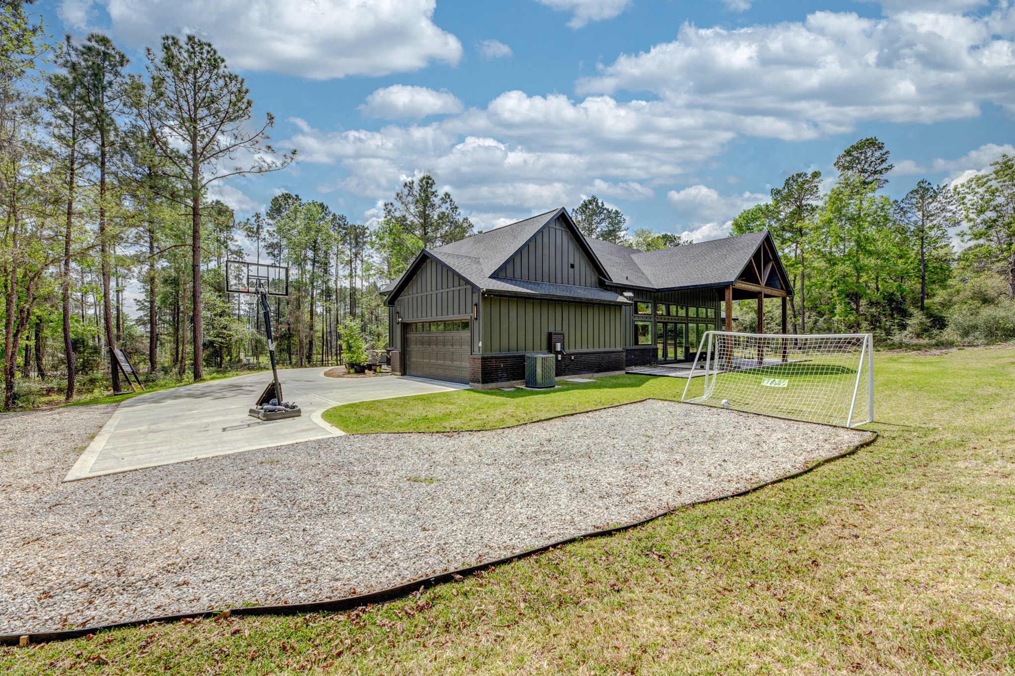 10433 Wagon Pass Trail Property Photo 45