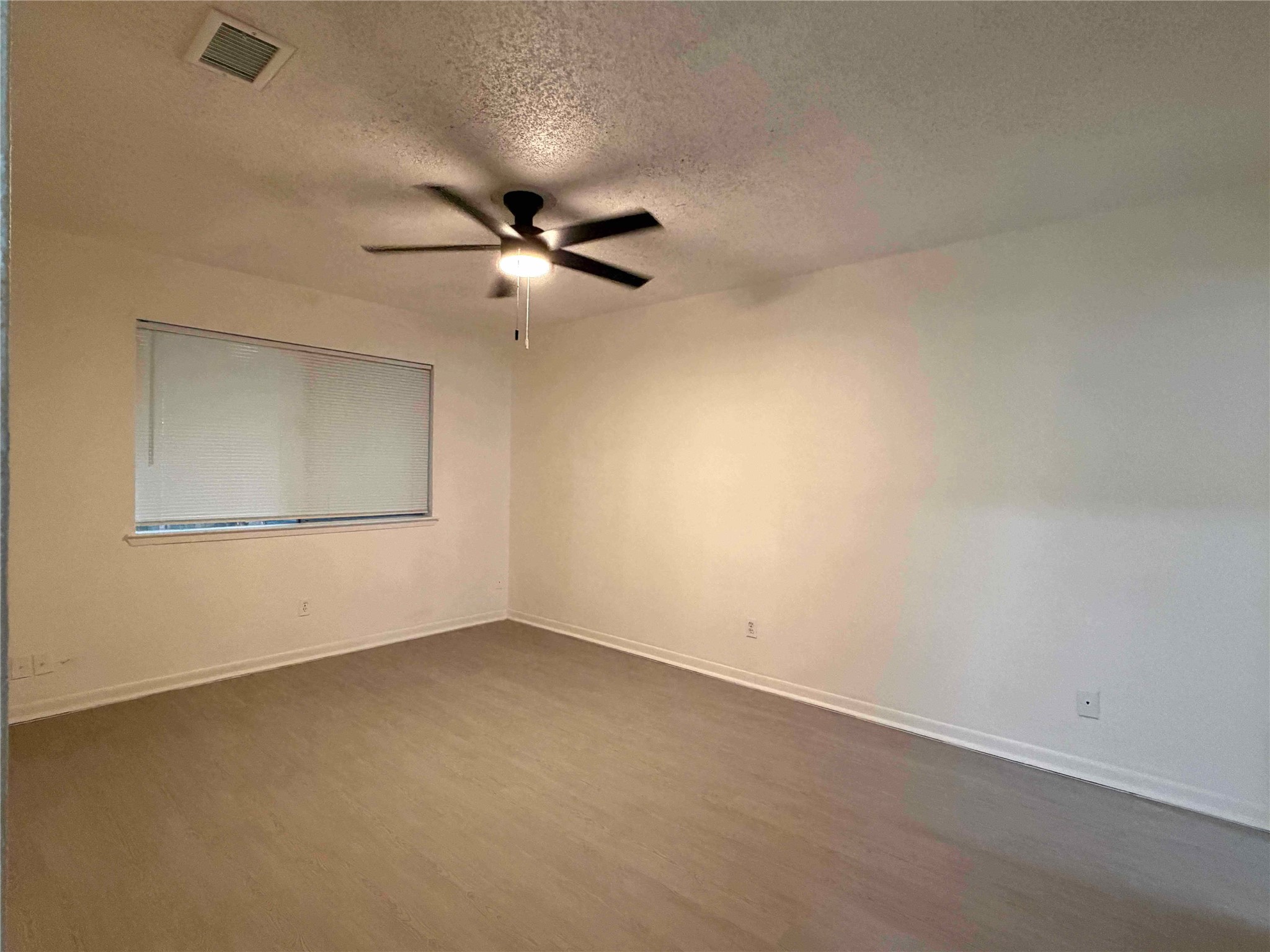 23215 Tree House Lane Property Photo 5