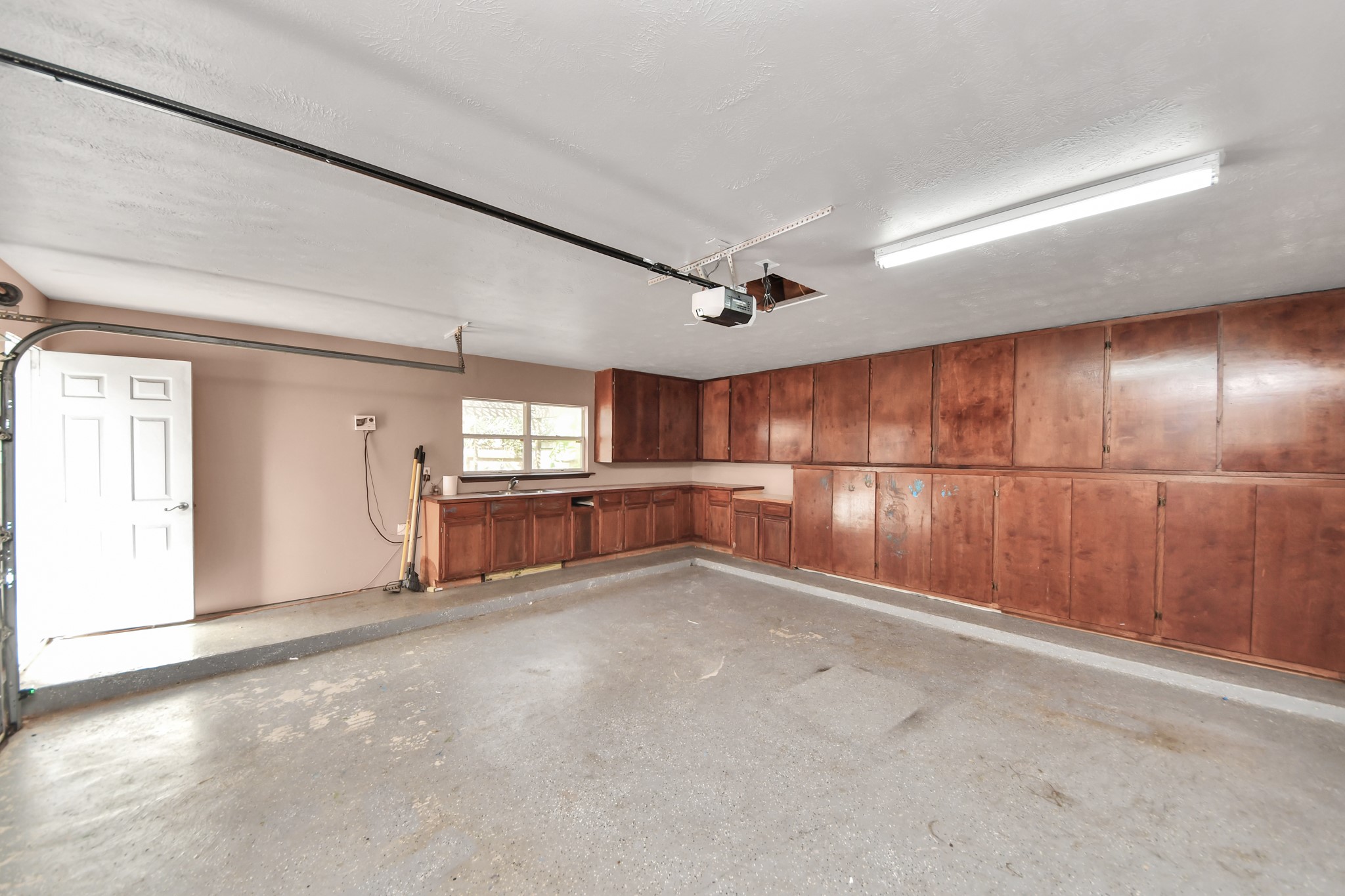 8206 Purple Cornflower Trail Property Photo 16
