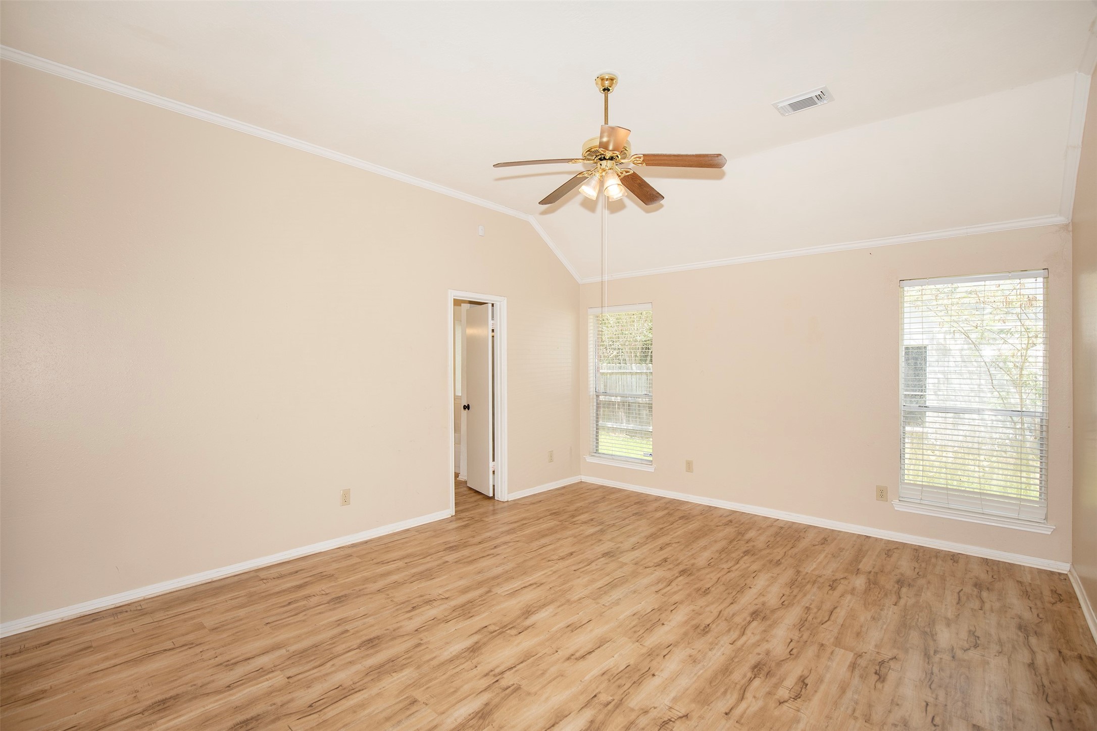 11514 Sagecreek Drive Property Photo 16