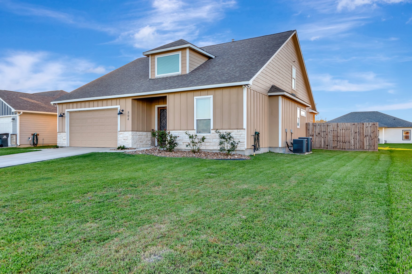 804 Catclaw Lane Property Photo 4