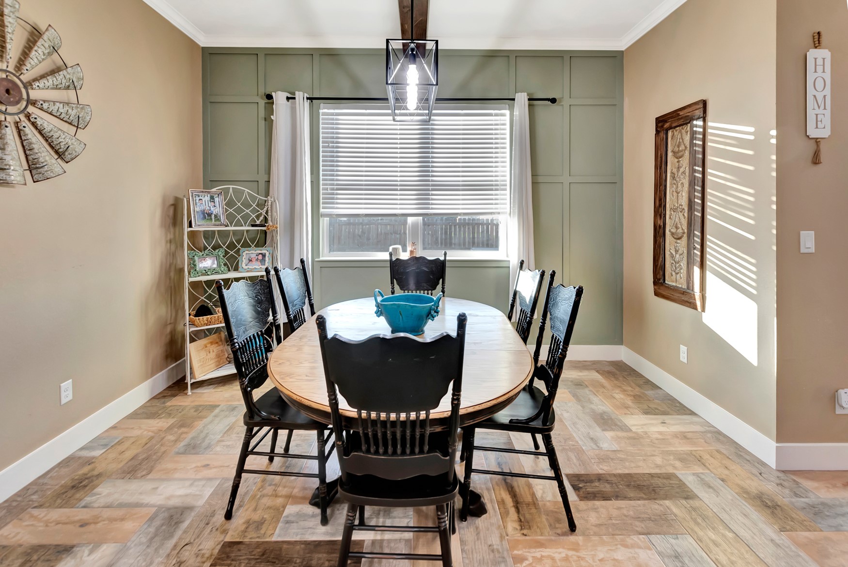 804 Catclaw Lane Property Photo 19