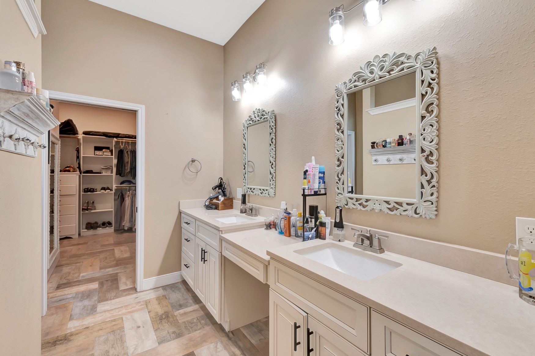 804 Catclaw Lane Property Photo 25