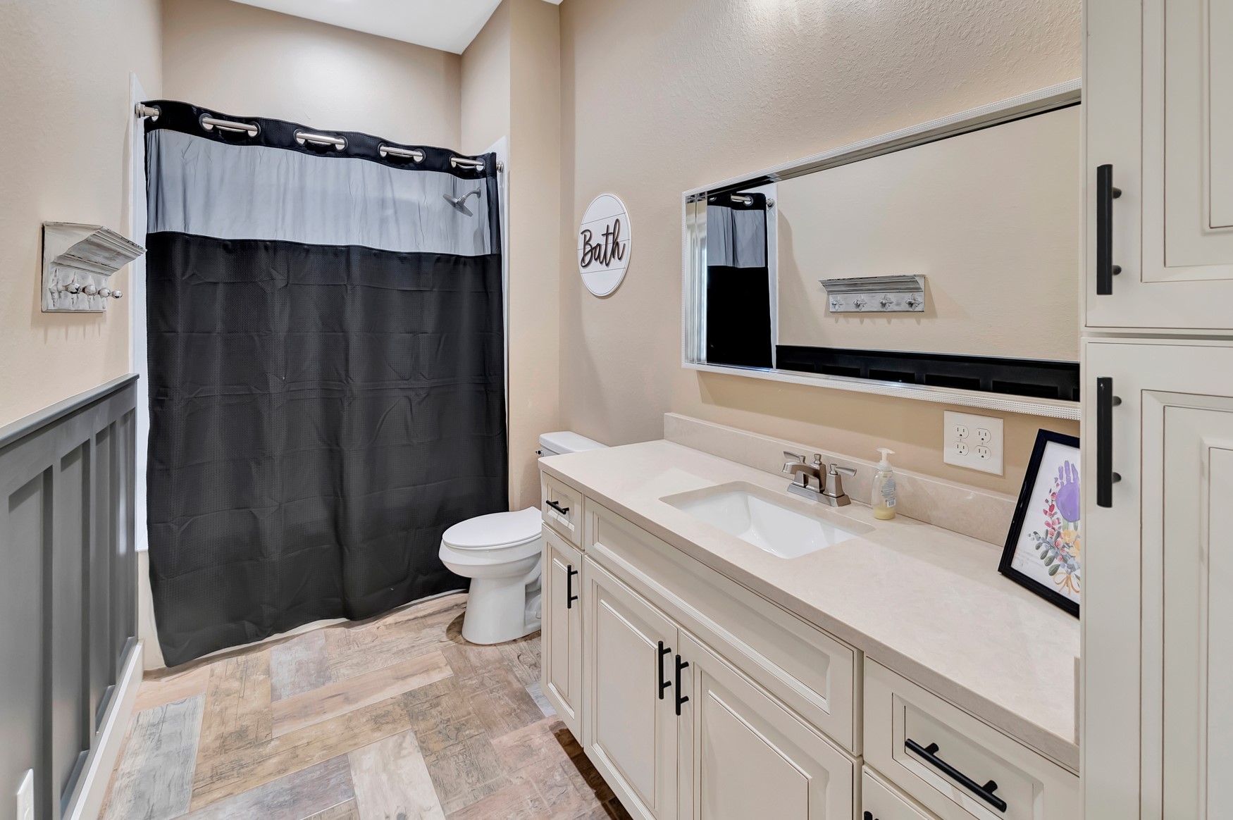 804 Catclaw Lane Property Photo 32