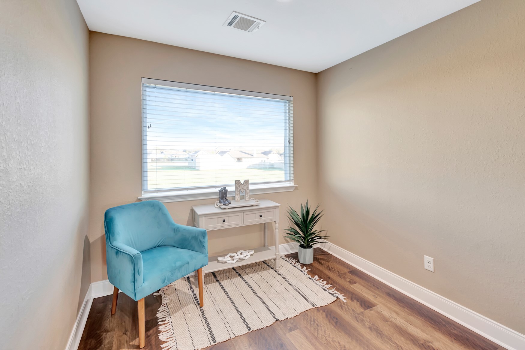 804 Catclaw Lane Property Photo 33