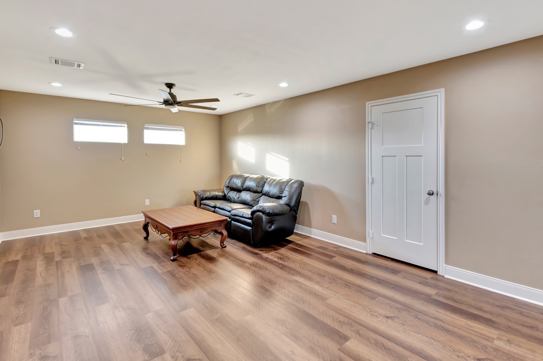 804 Catclaw Lane Property Photo 39