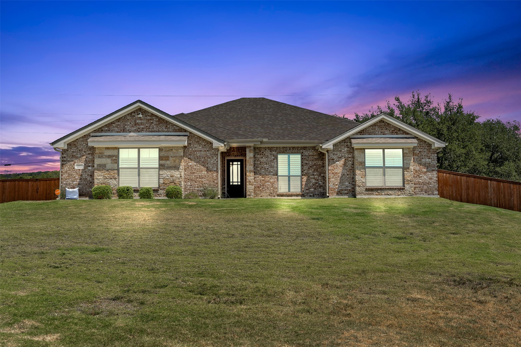 3497 Hooten Bend W Property Photo