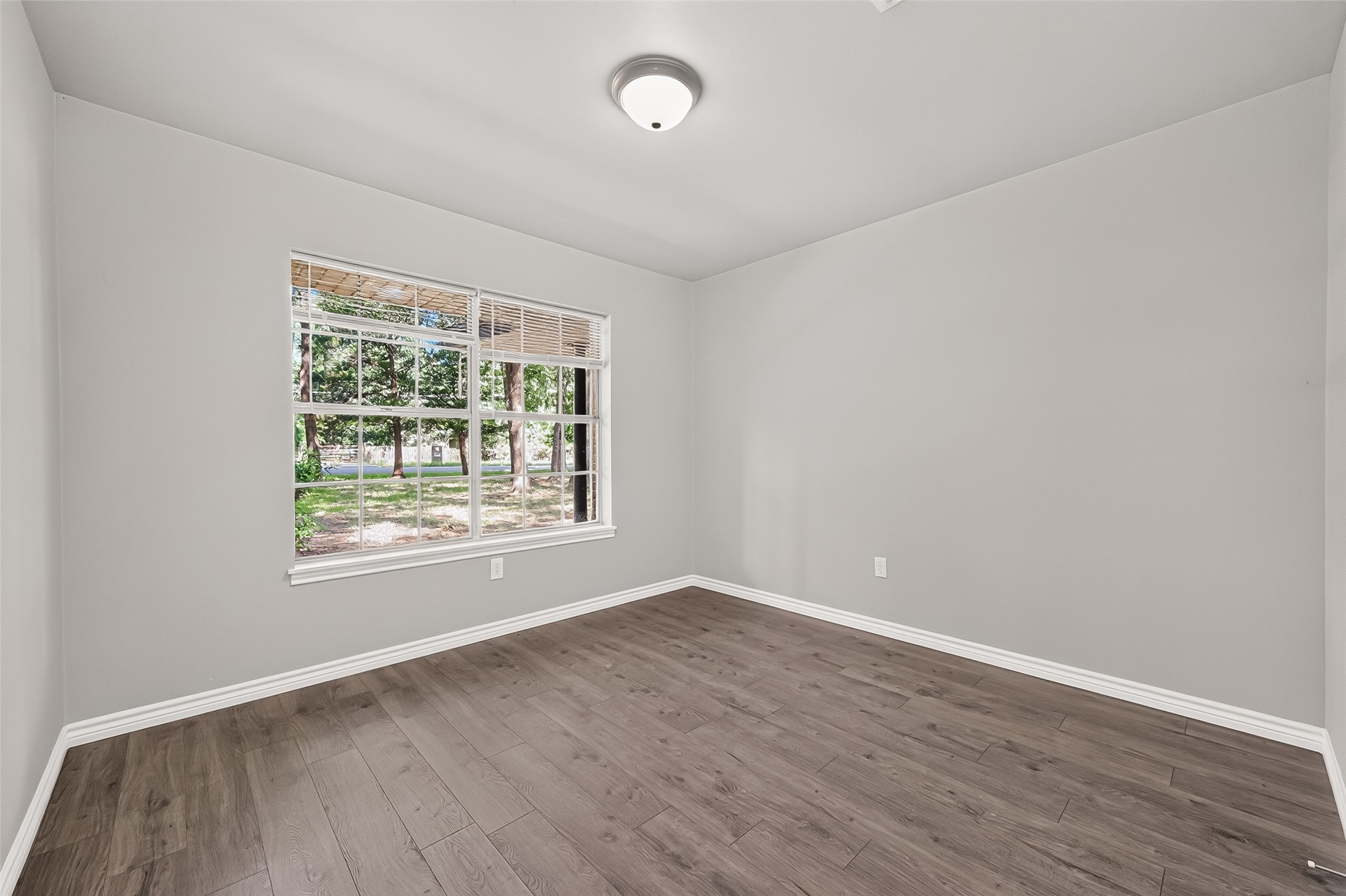 611 Dogwood Trail Property Photo 16