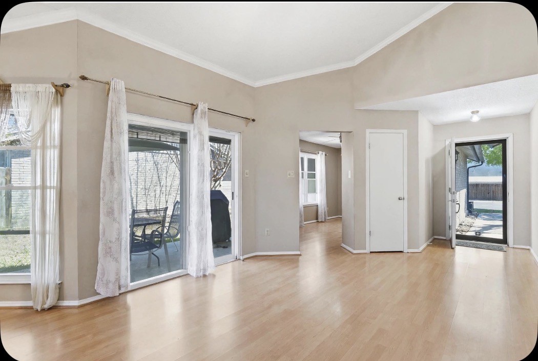 5775 Larkdale Drive Property Photo 10