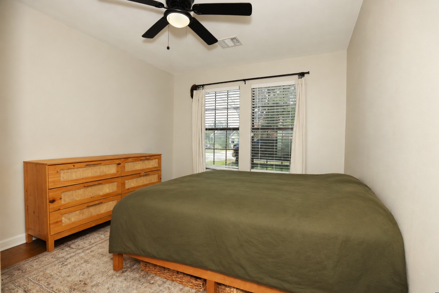 114 S Ringgold Street Property Photo 11