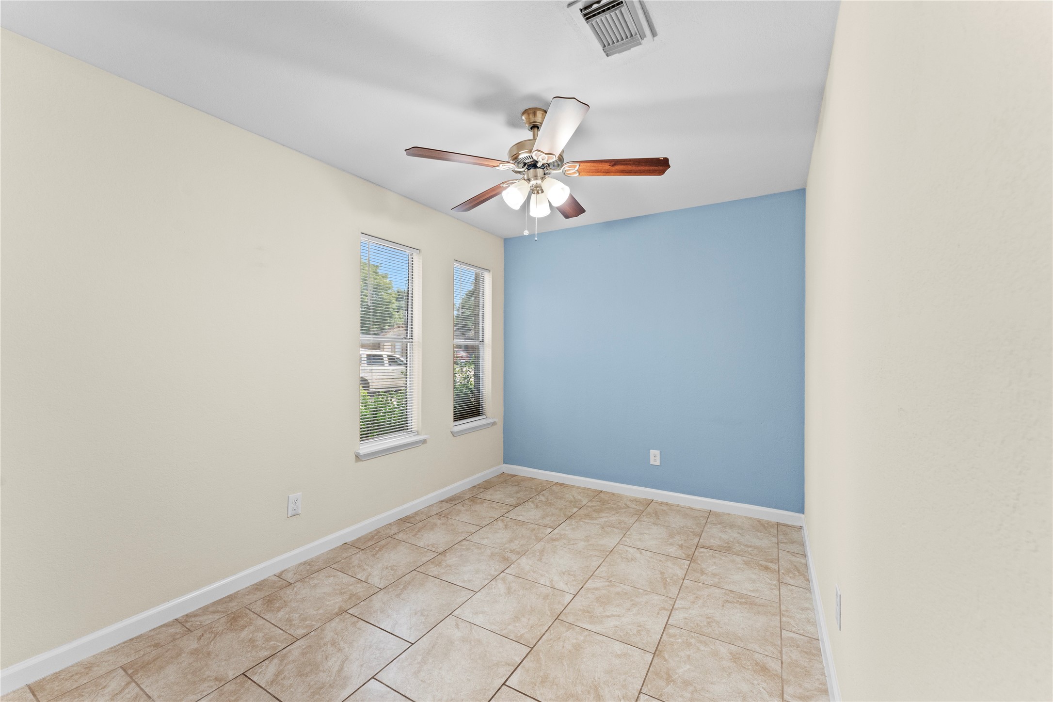5035 Reno Drive Property Photo 16