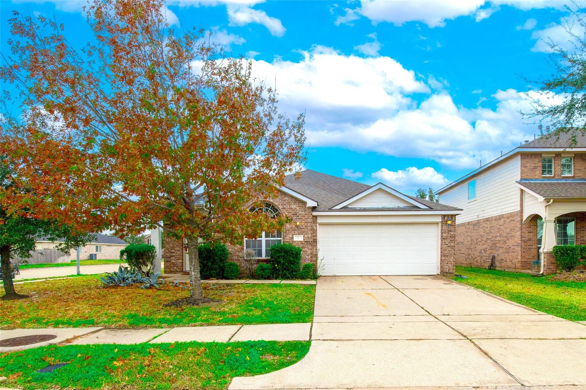 24622 Colonial Birch Lane Property Photo 1