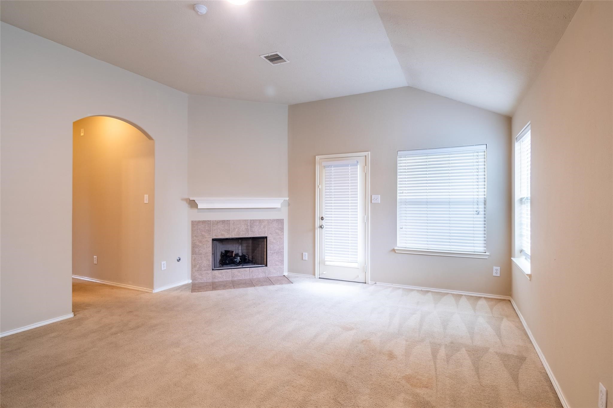 24622 Colonial Birch Lane Property Photo 12