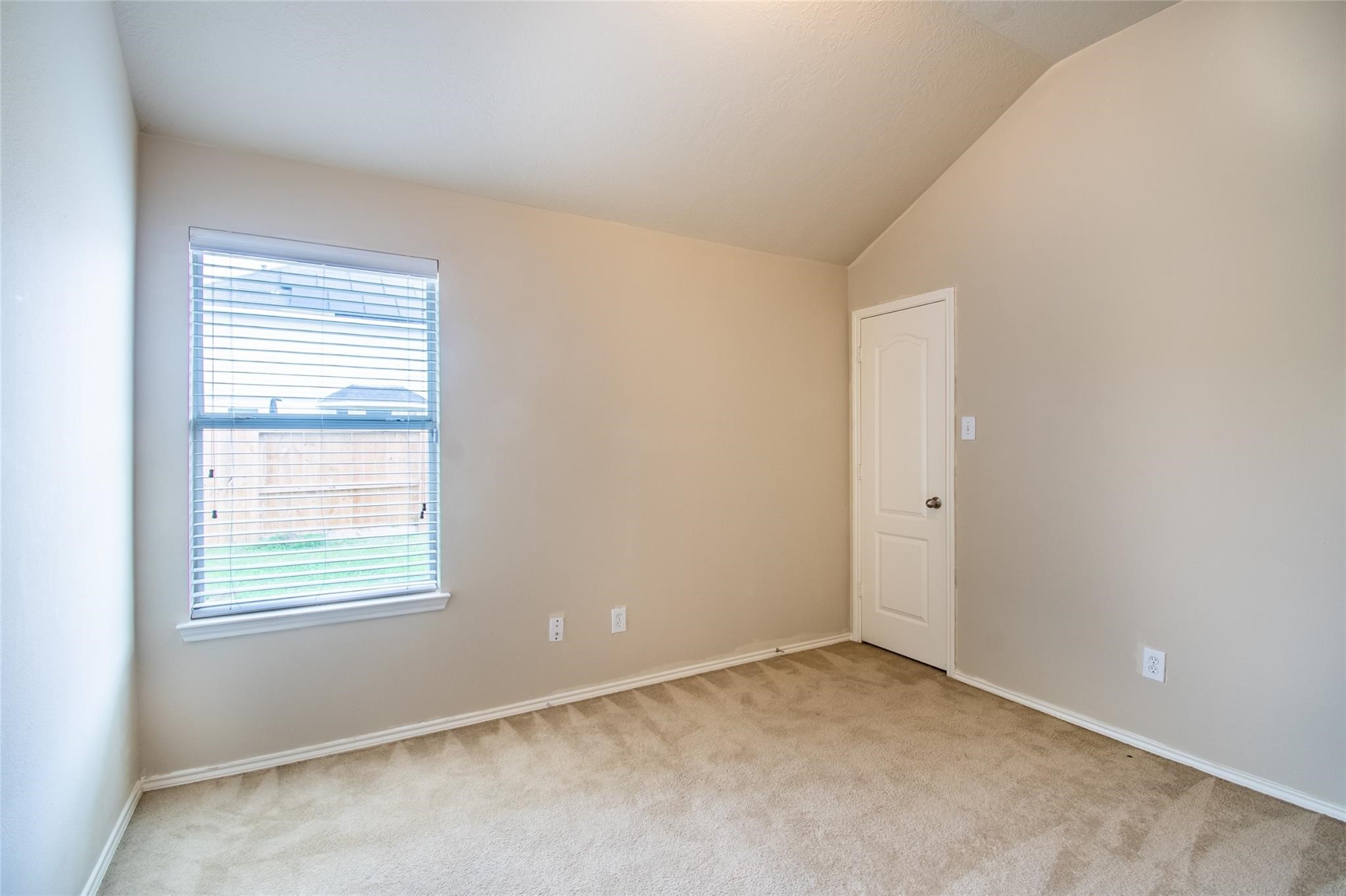 24622 Colonial Birch Lane Property Photo 23