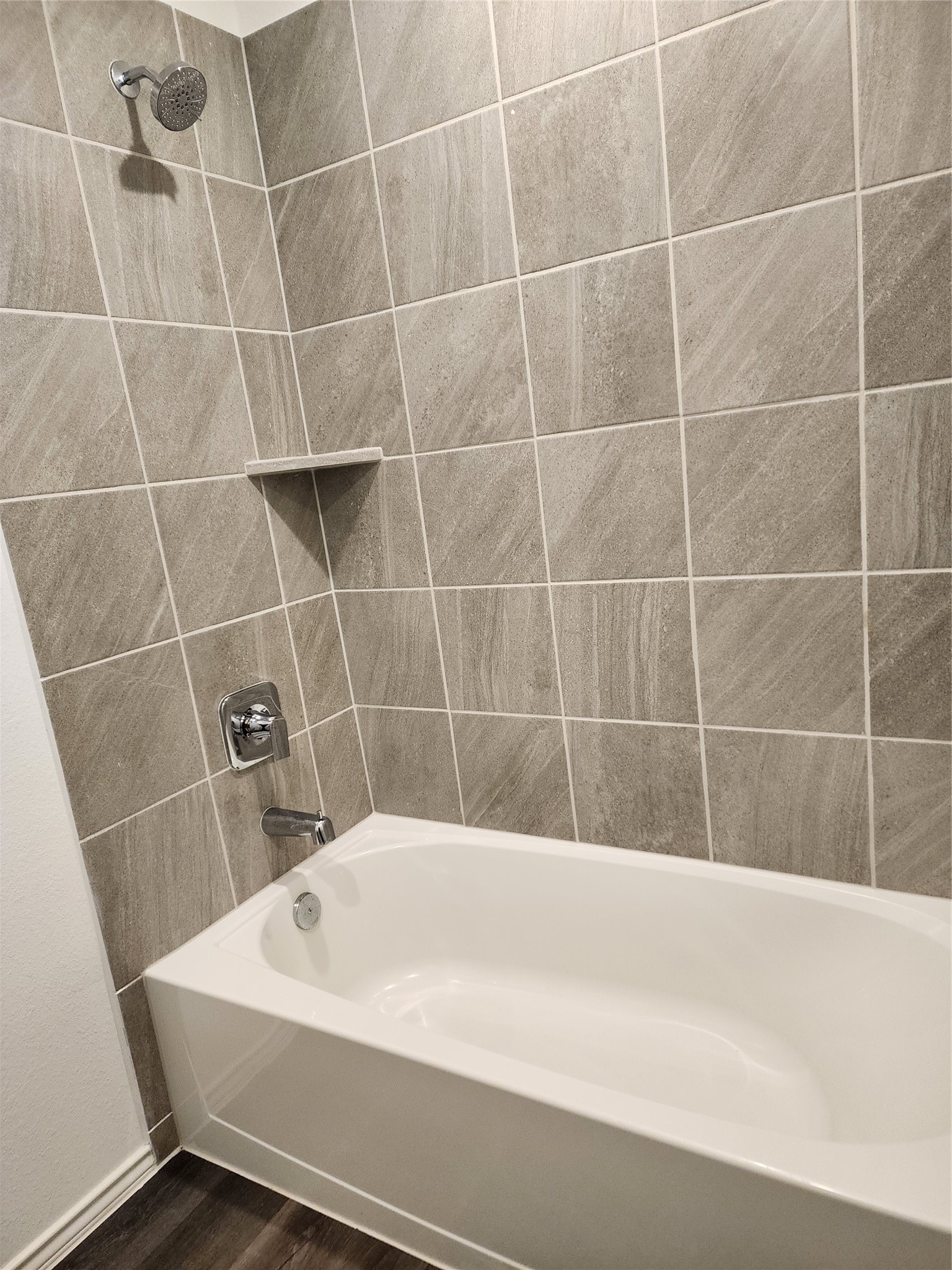 5203 Mossdale Bluff Lane Property Photo 7