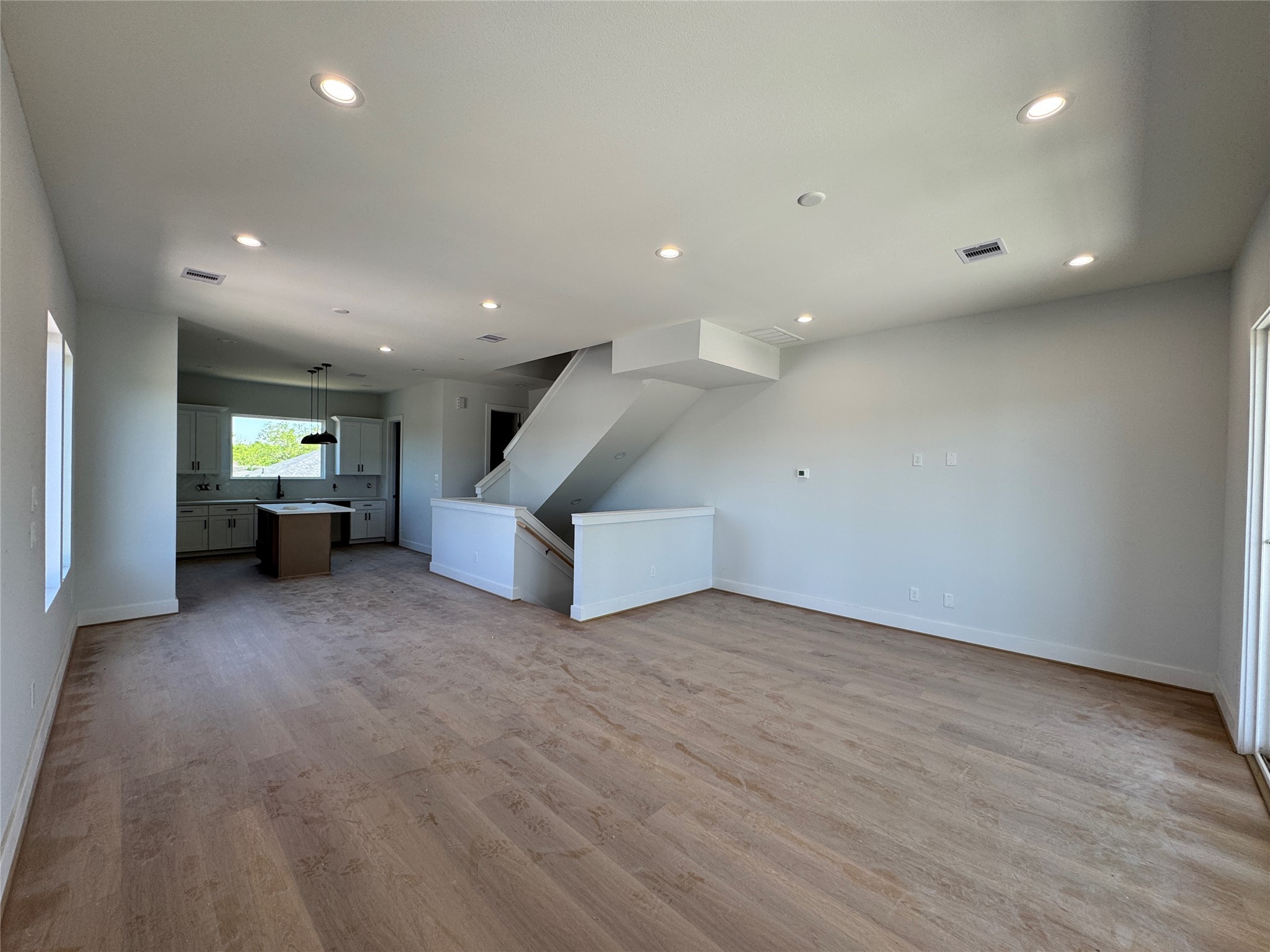 7229 Tierwester Street Property Photo 2