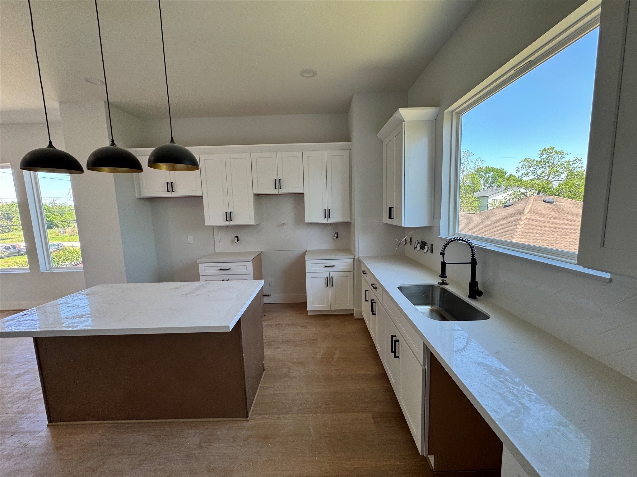 7229 Tierwester Street Property Photo 6