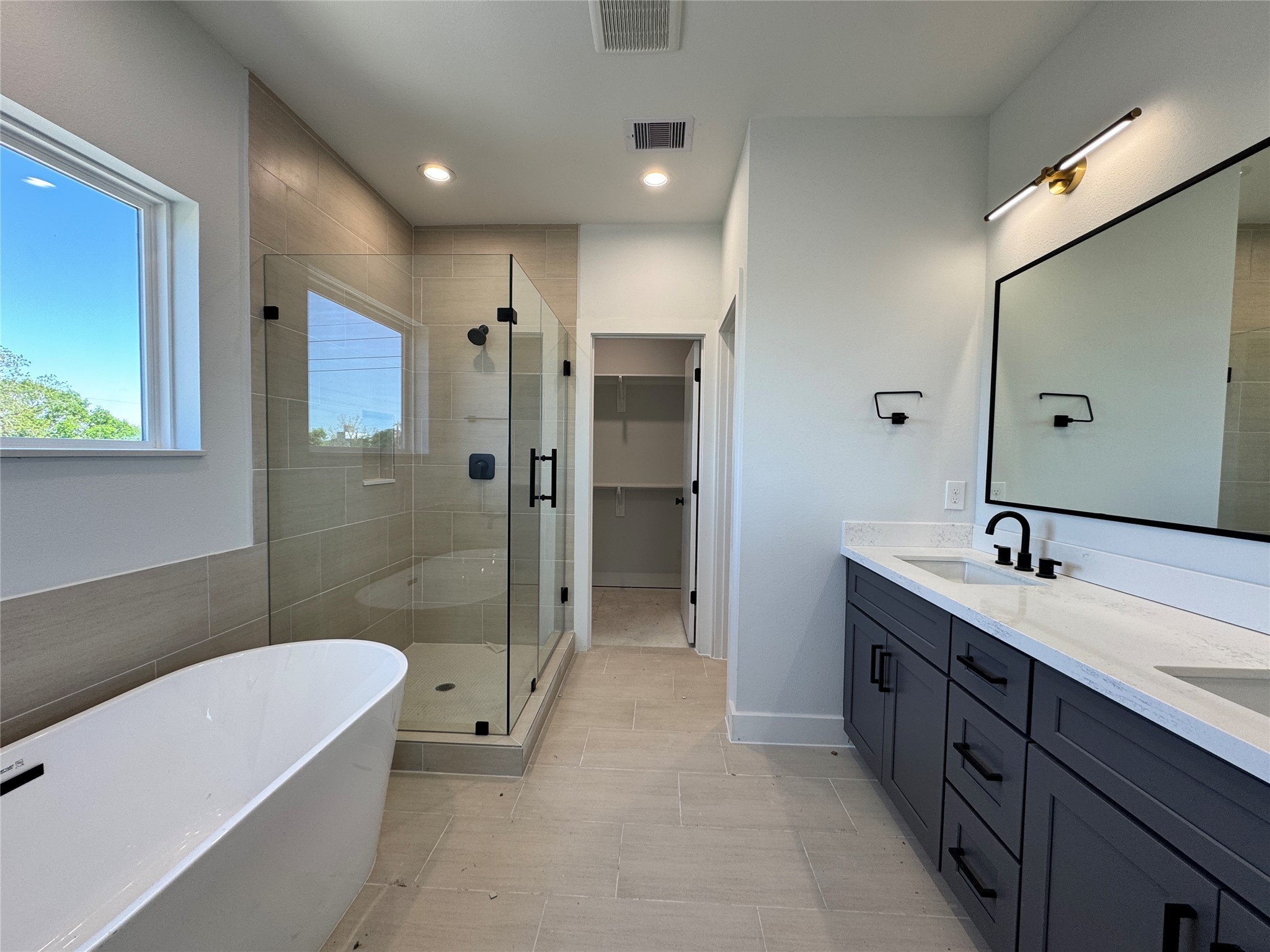 7229 Tierwester Street Property Photo 11